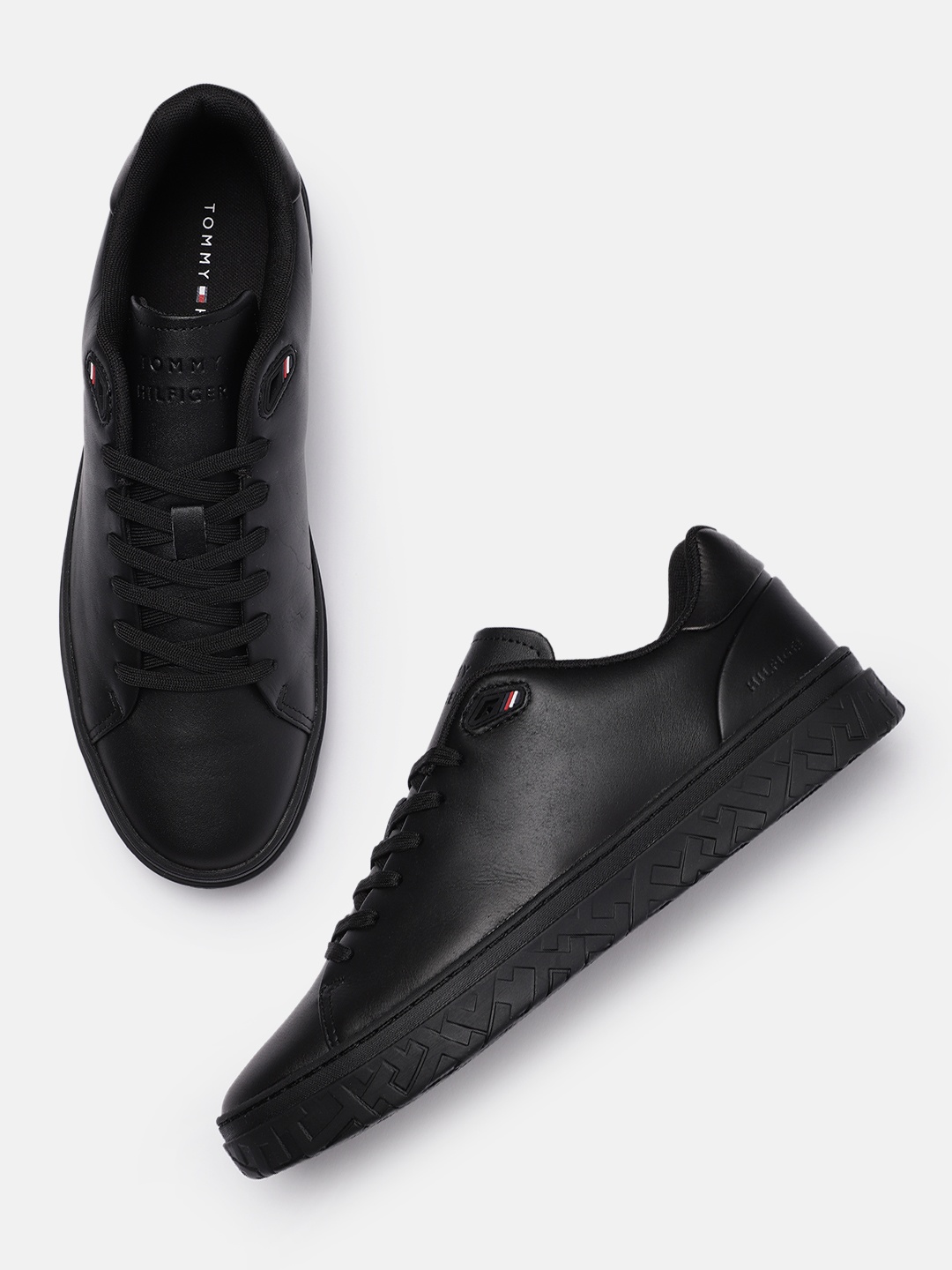 

Tommy Hilfiger Men Leather Sneakers, Black