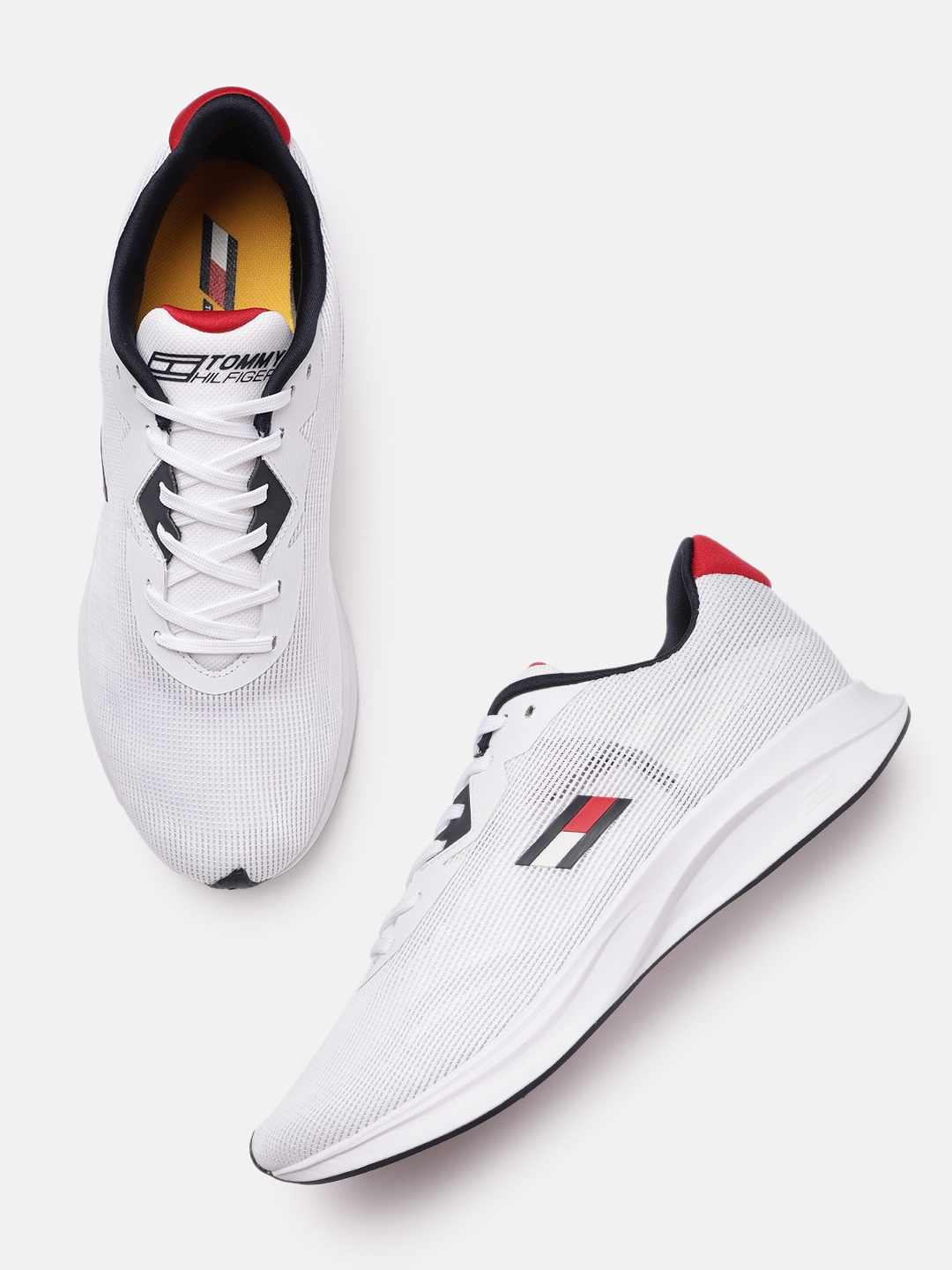 

Tommy Hilfiger Men Solid Sneakers, White