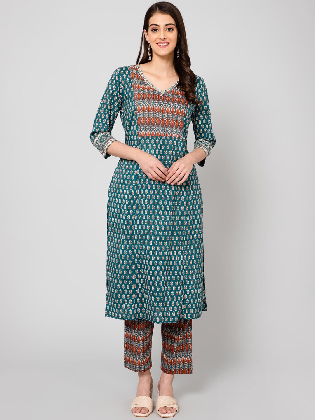 

Cantabil Women Printed Pure Cotton Kurta with Trousers, Green