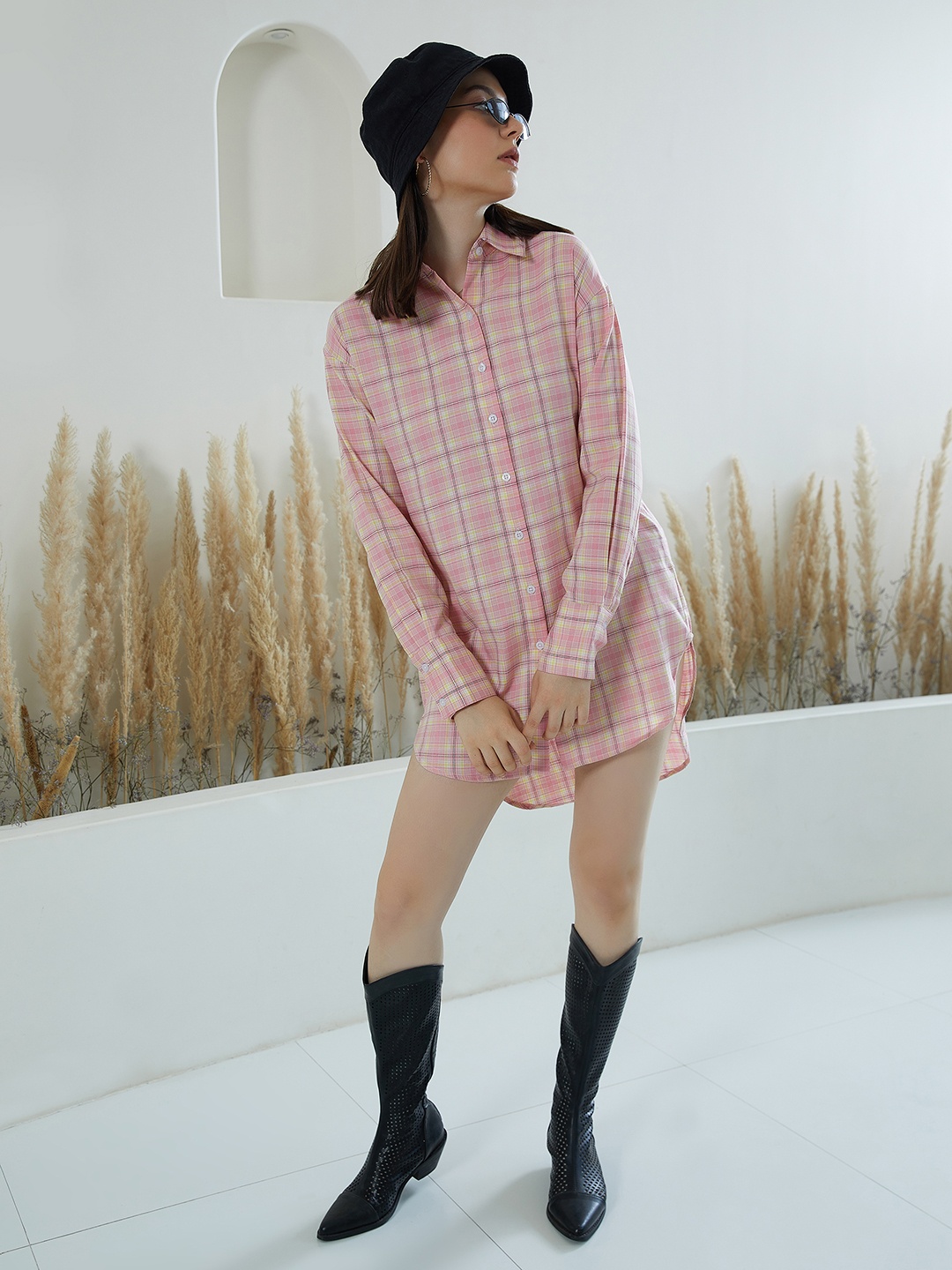 

Berrylush Checked Crepe Shirt Mini Dress, Pink