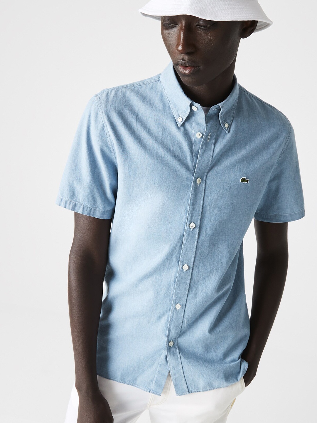 

Lacoste Men Modern Slim Fit Pure Cotton Casual Shirt, Blue