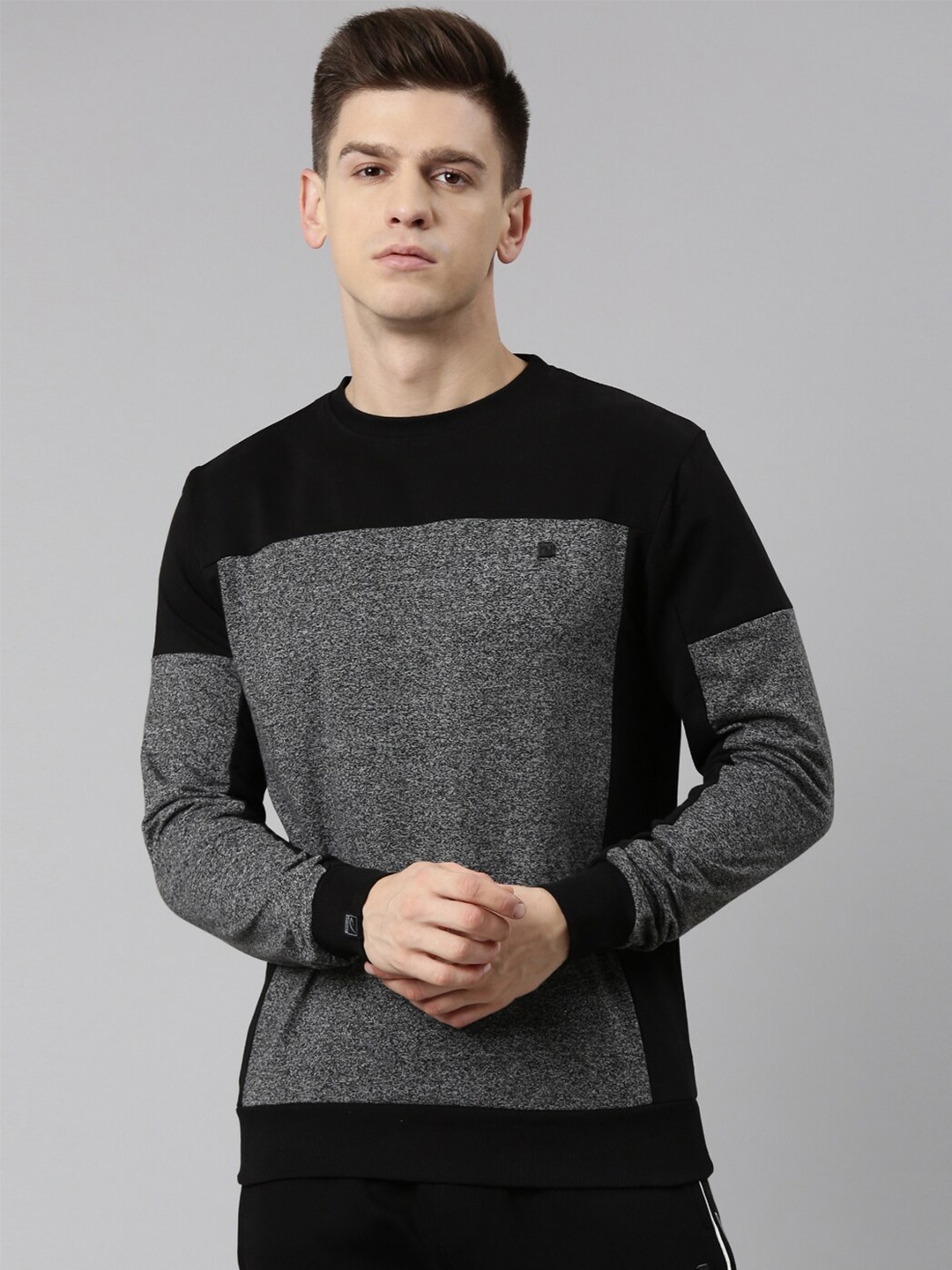 

Proline Active Men Cotton Colourblocked Sweatshirt, Black