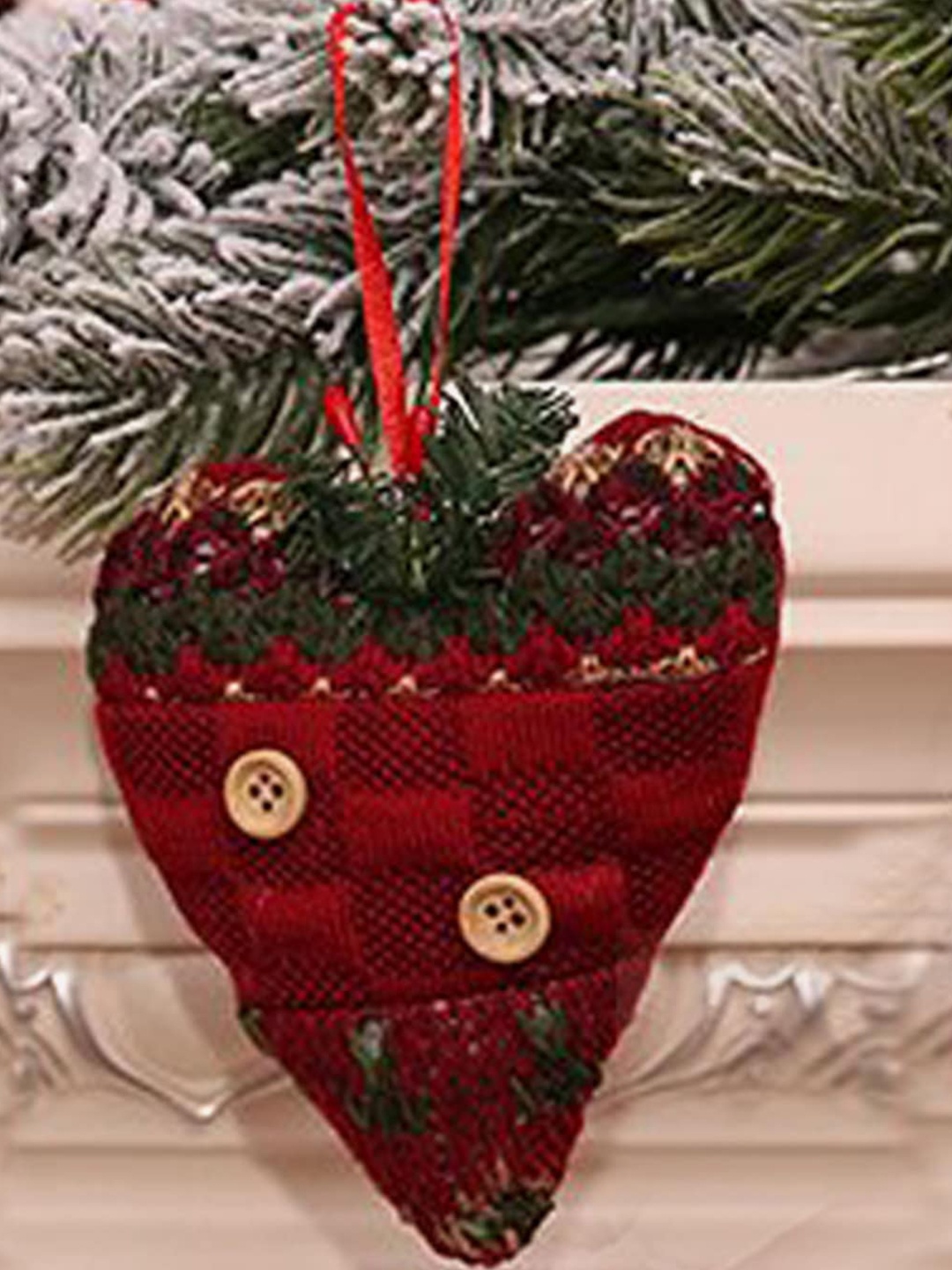 

Little Surprise Box LLP Red Woven Heart Shape Christmas Tree Decor
