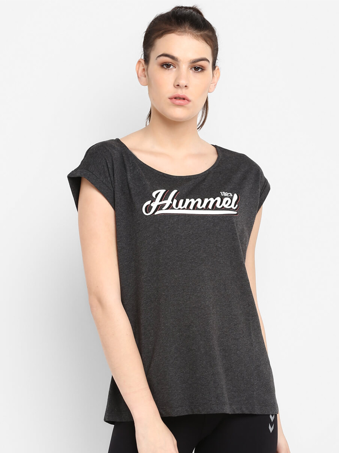 

hummel Women Typography Printed Extended Sleeves Cotton Thais T-shirt, Black