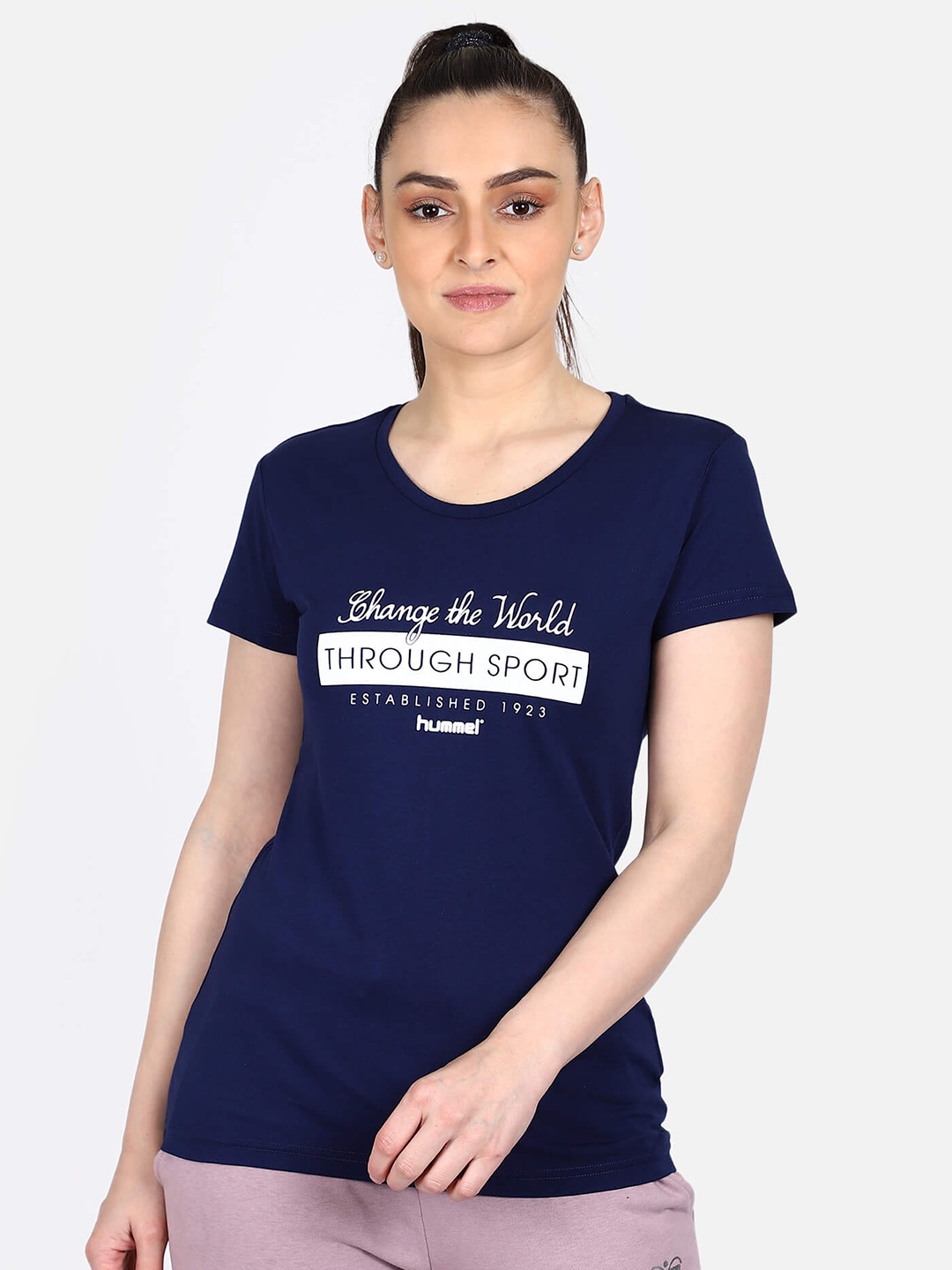 

hummel Women Typography Printed T-shirt, Navy blue