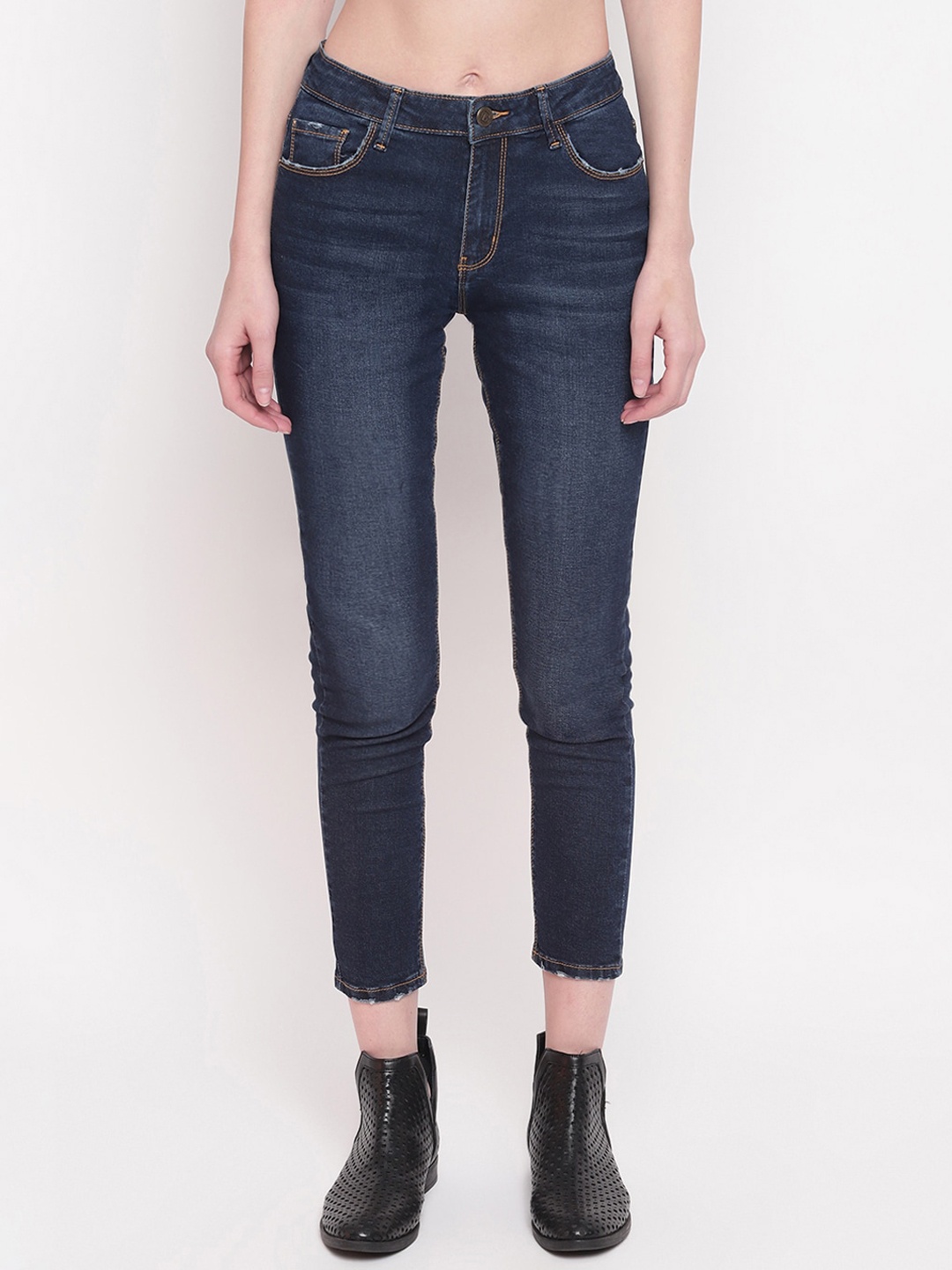 

Belliskey Women Slim Fit Light Fade Stretchable Jeans, Blue