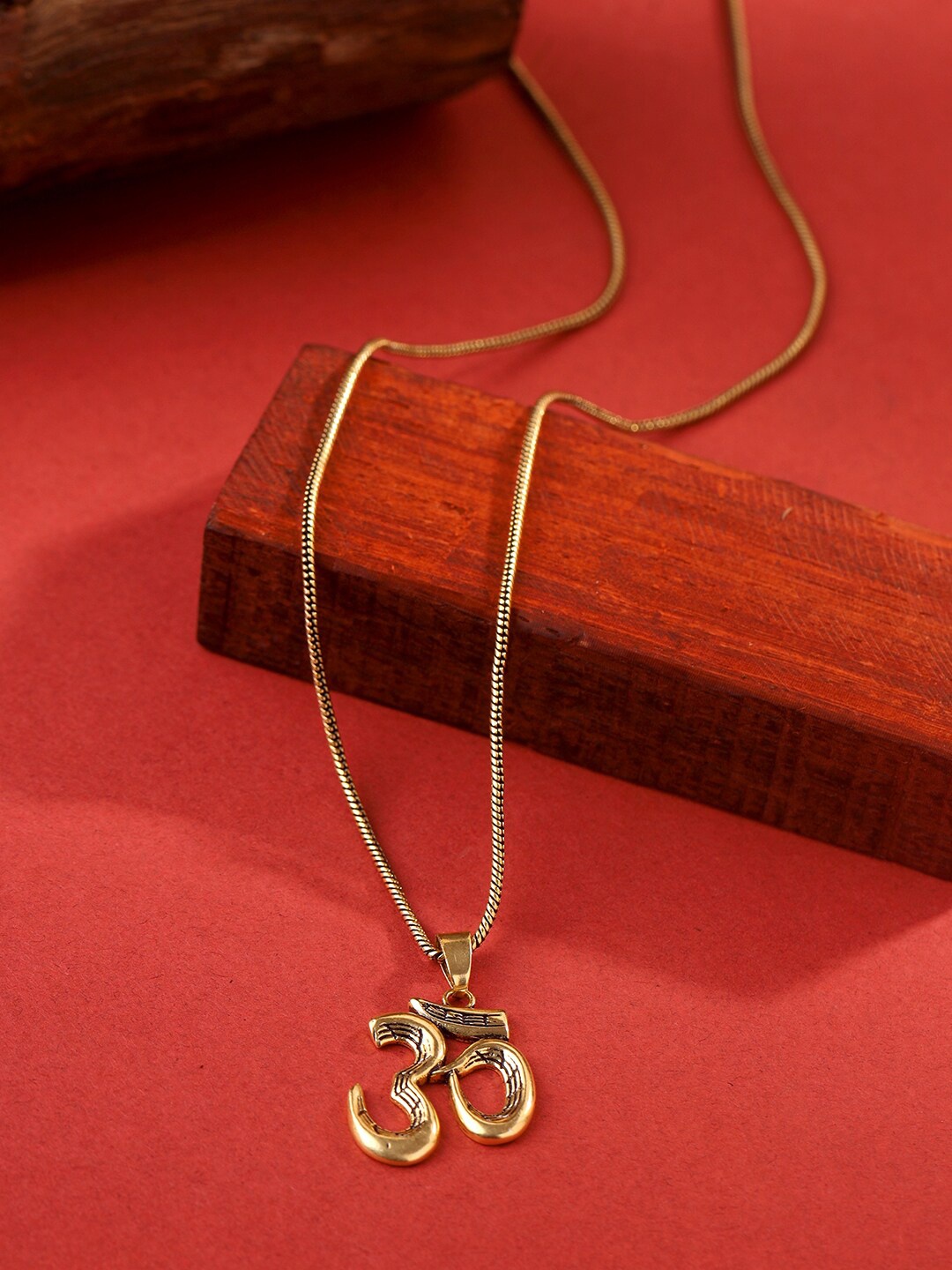 

VIRAASI Men Gold-Plated Om Pendant Chain