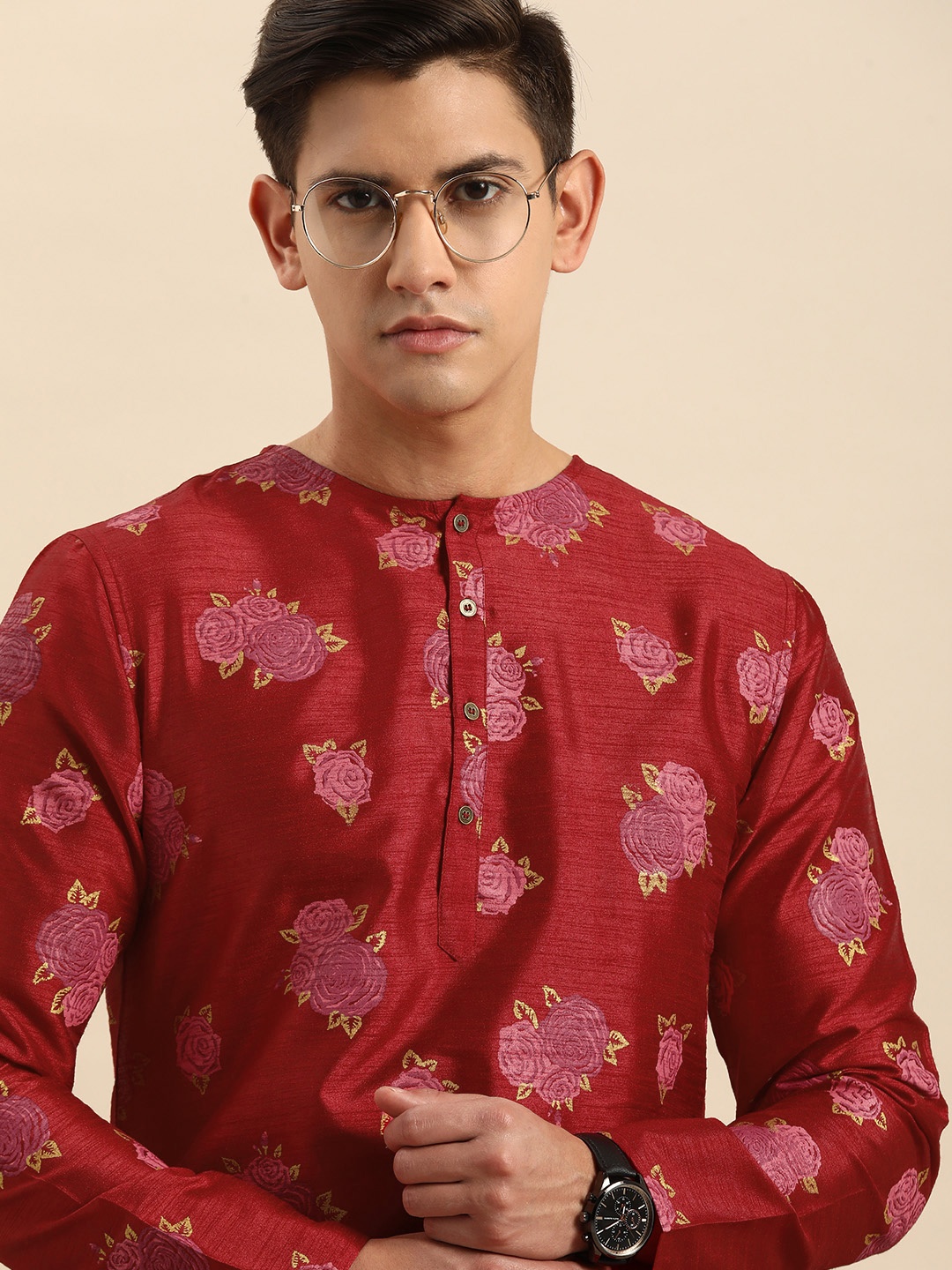 

Anouk Men Floral Printed Round Neck Straight Kurta, Red