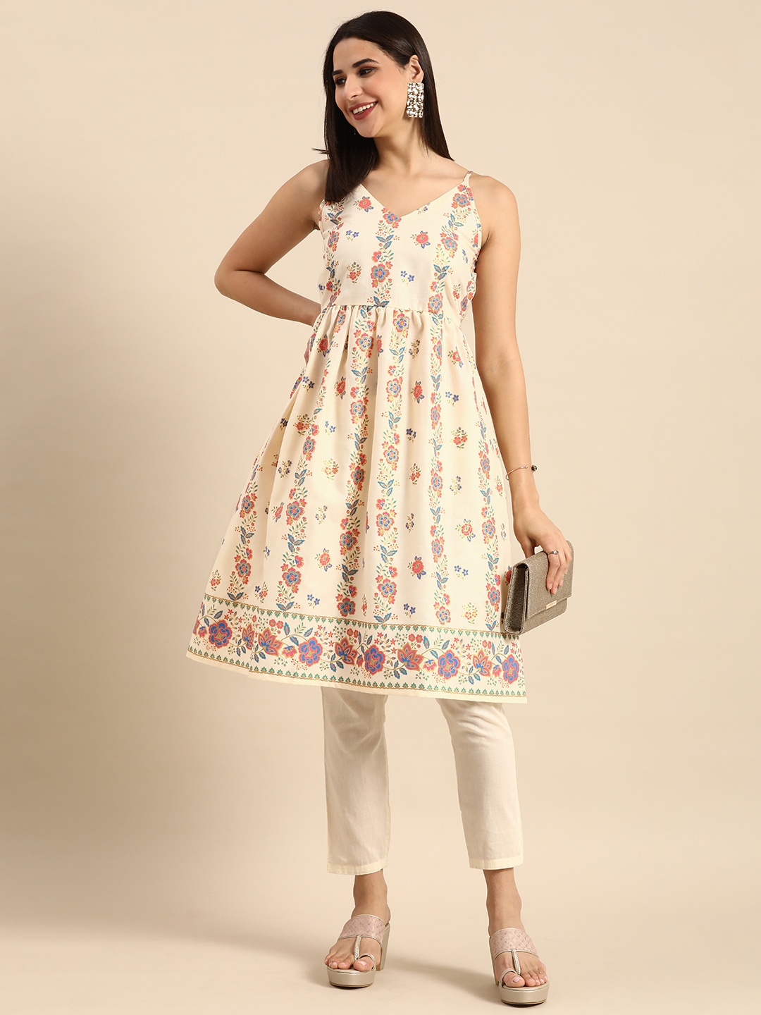 

Anouk Women Floral Printed Empire Kurta, Off white