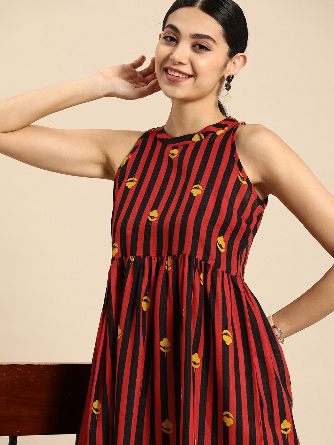 

Anouk Round Neck Striped A-Line Dress With Gathered or Pleated Detailing, Red