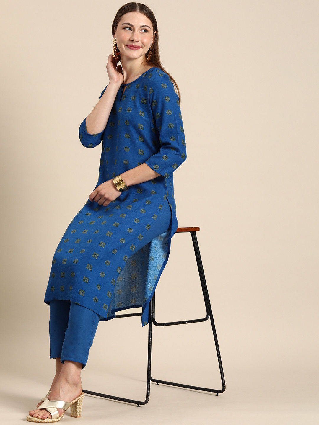 

Anouk Women Ethnic Motifs Printed Kurta with Trousers, Blue