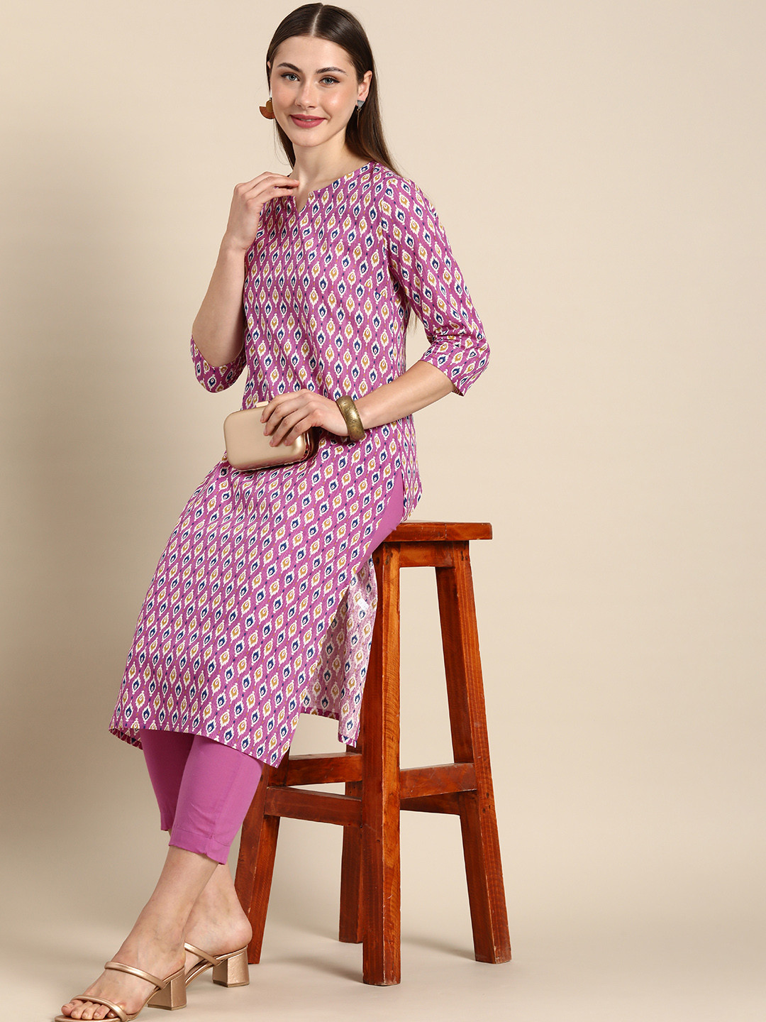 

Anouk Women Ethnic Motifs Printed Pure Cotton Kurta with Trousers, Purple