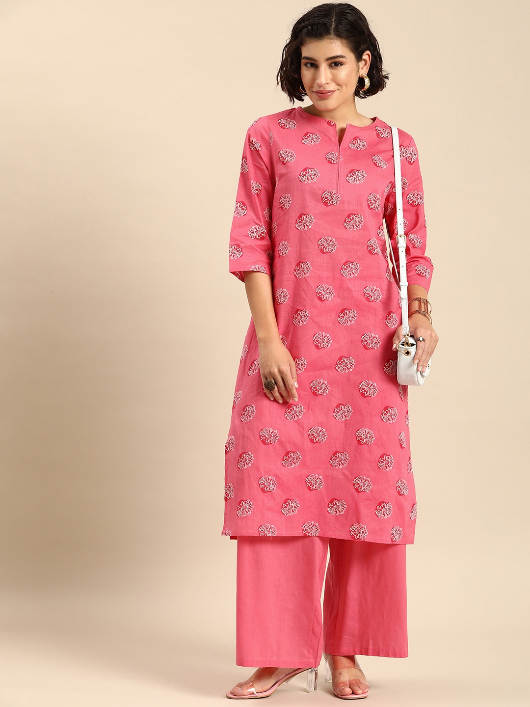 

Anouk Women Floral Printed Regular Pure Cotton Kurta With Palazzos, Pink