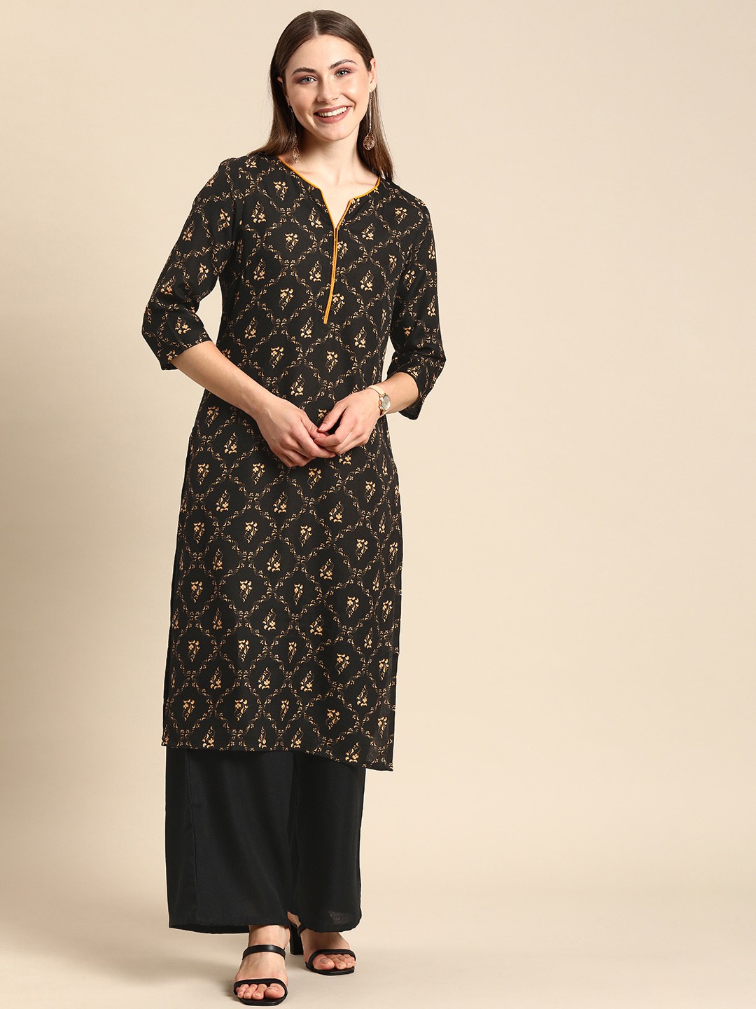 

Anouk Women Ethnic Motifs Printed Kurta with Palazzos Set, Black