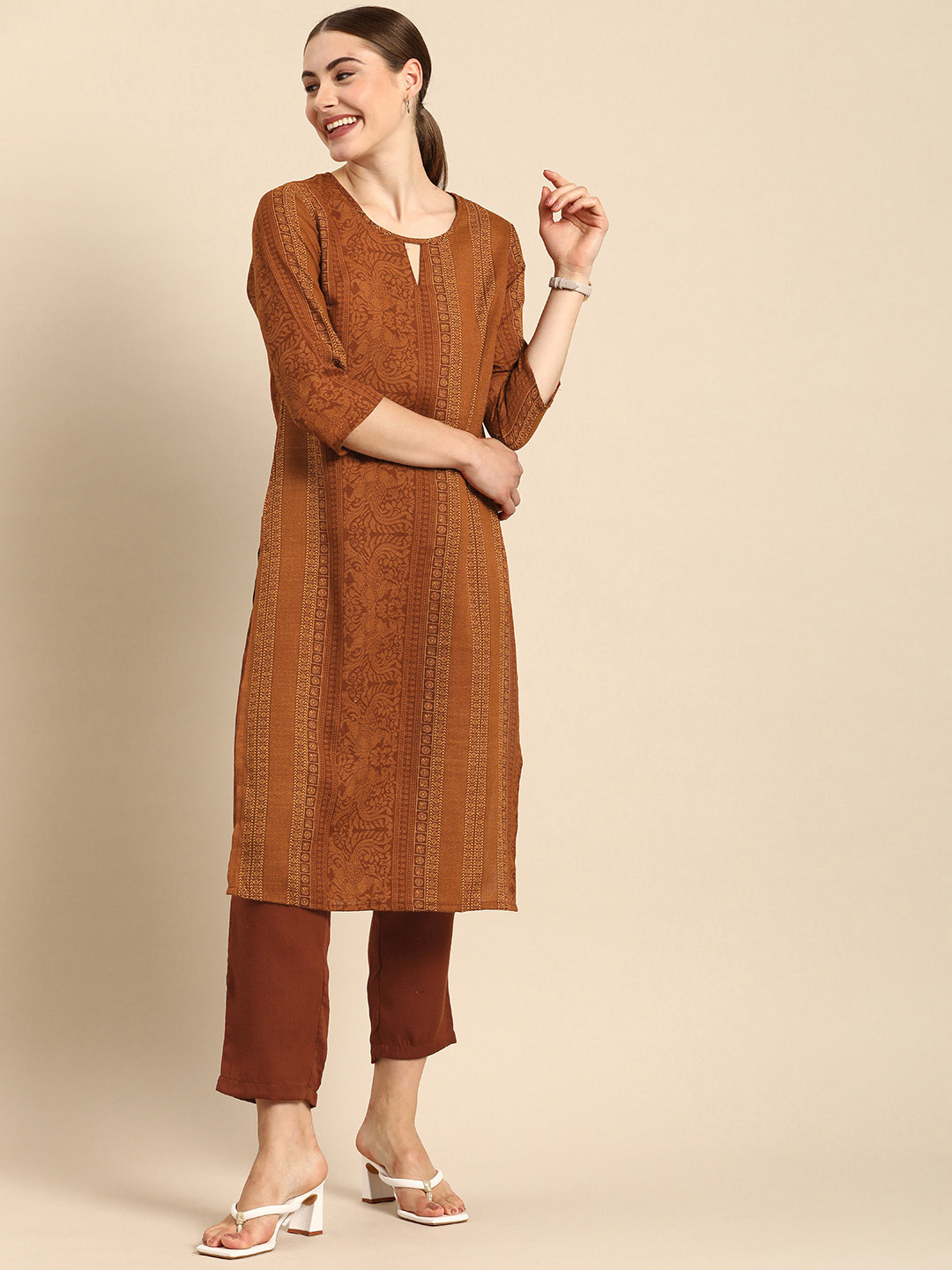 

Anouk Women Ethnic Motifs Printed Regular Kurta with Trousers, Rust