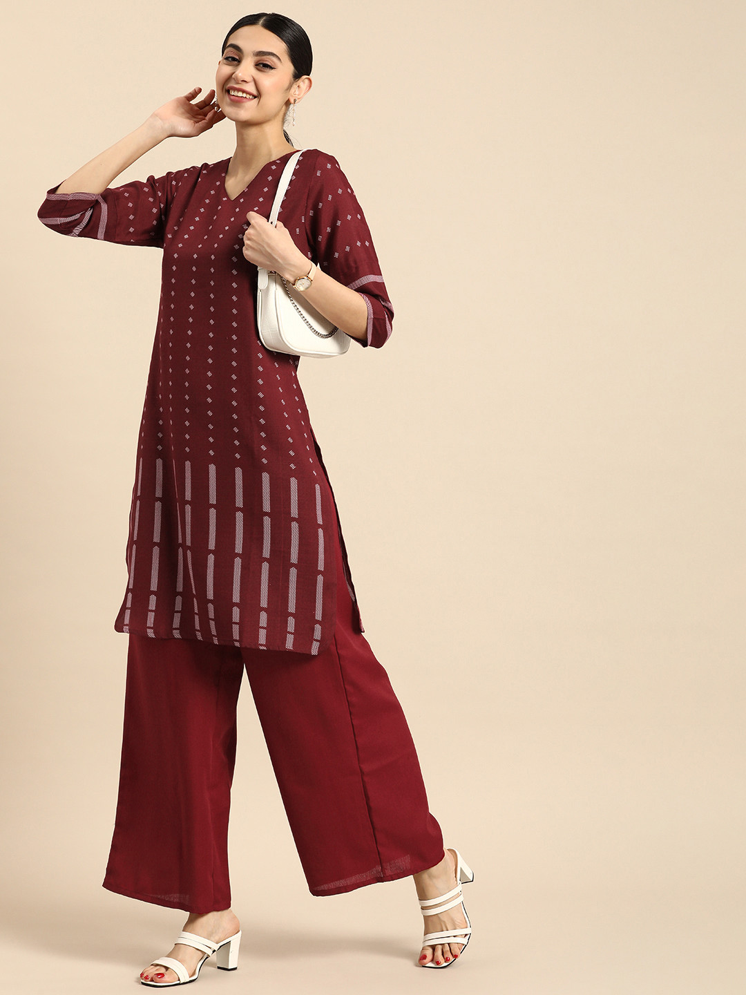 

Anouk Geometric Printed Regular Kurta with Palazzos, Maroon
