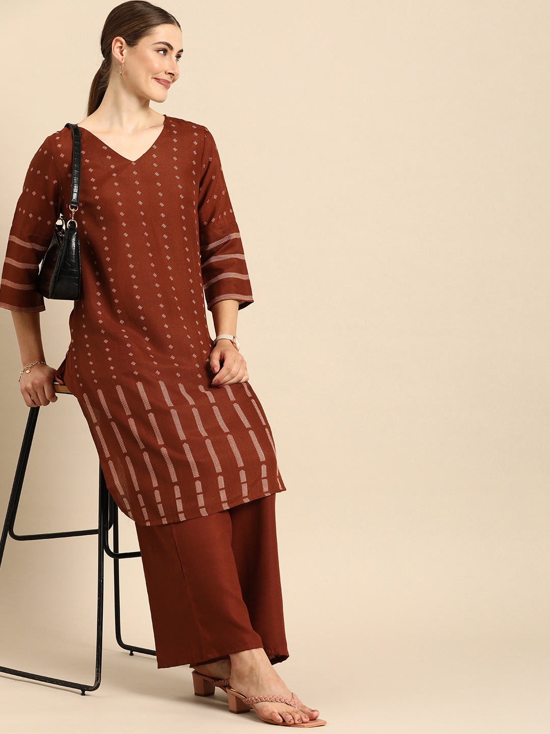

Anouk Geometric Printed Regular Kurta with Palazzos, Rust