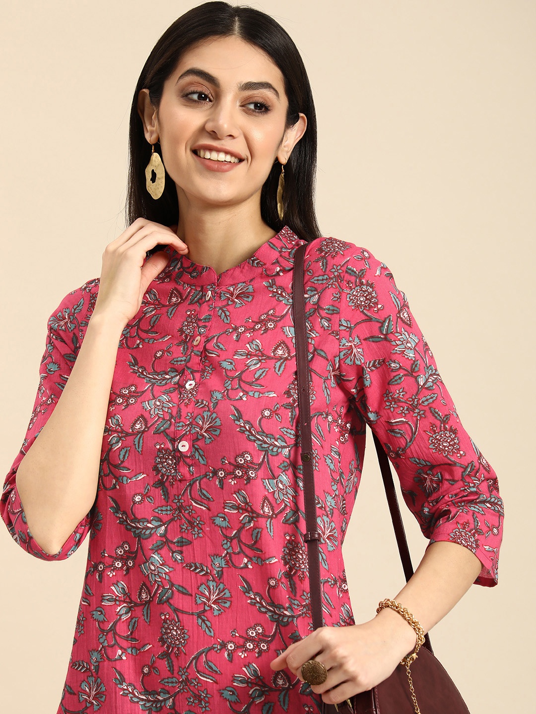 

Anouk Floral Printed Pure Cotton Kurta, Pink