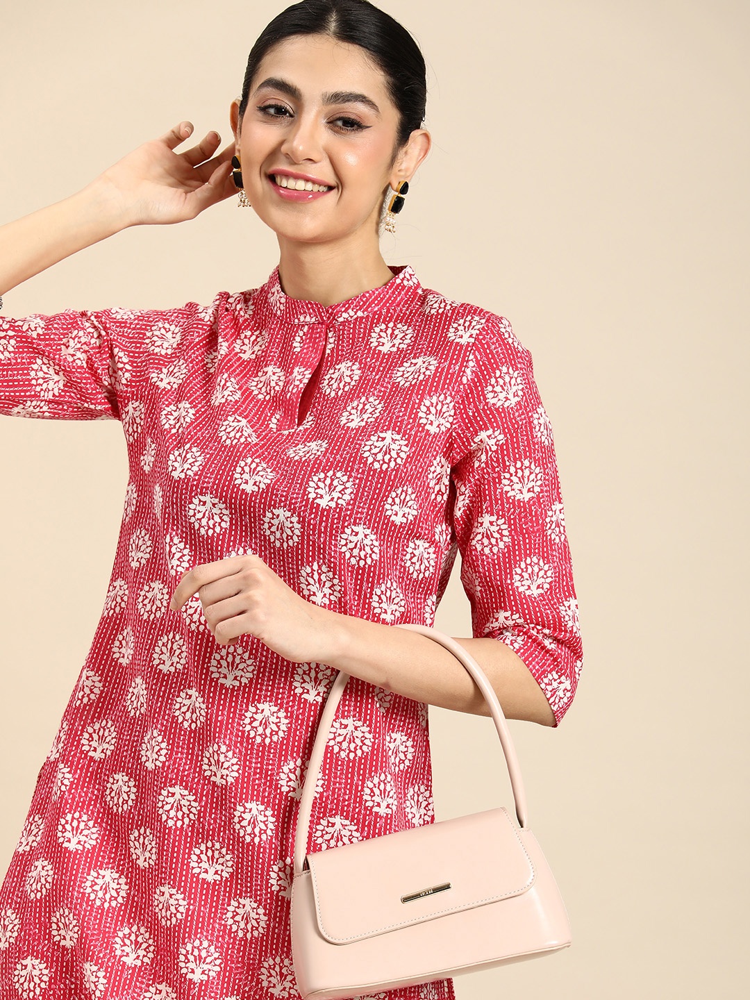 

Anouk Floral Striped Printed Pure Cotton Kurta, Pink