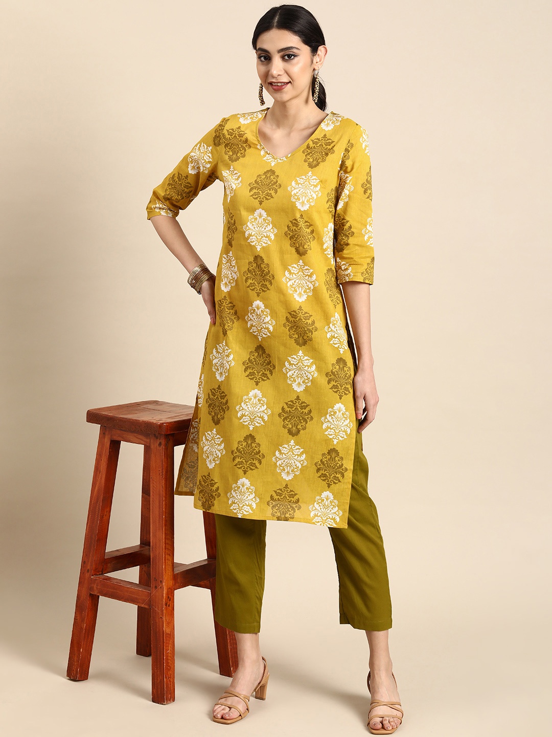 

Anouk Women Pure Cotton Ethnic Motifs Printed Kurta, Mustard