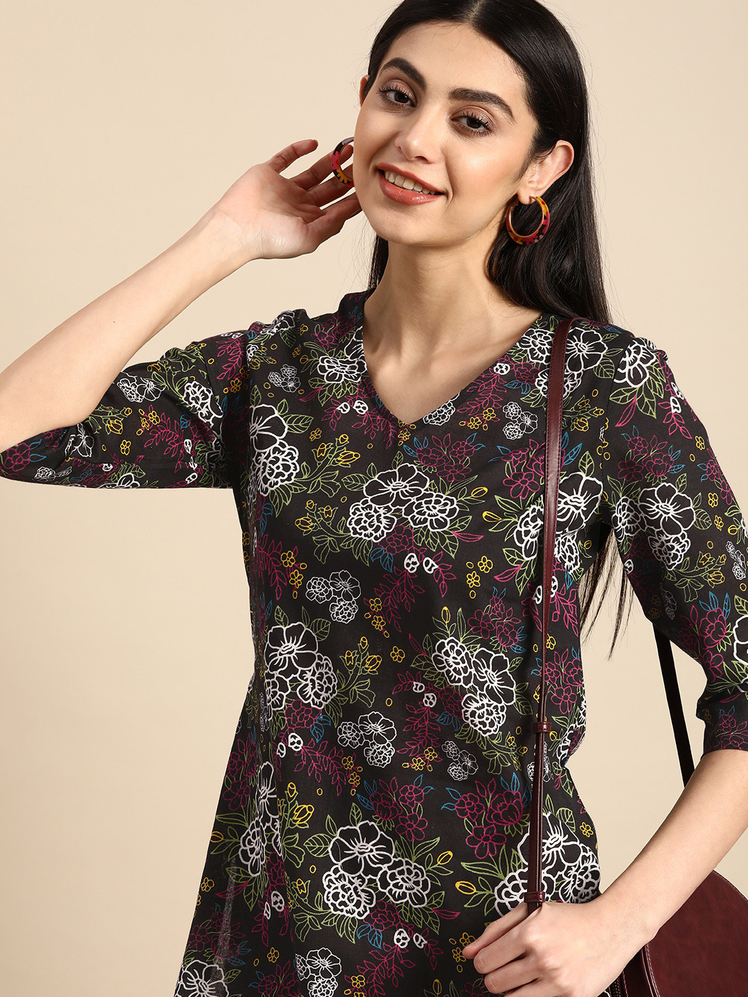 

Anouk Floral Printed Pure Cotton Kurta, Black
