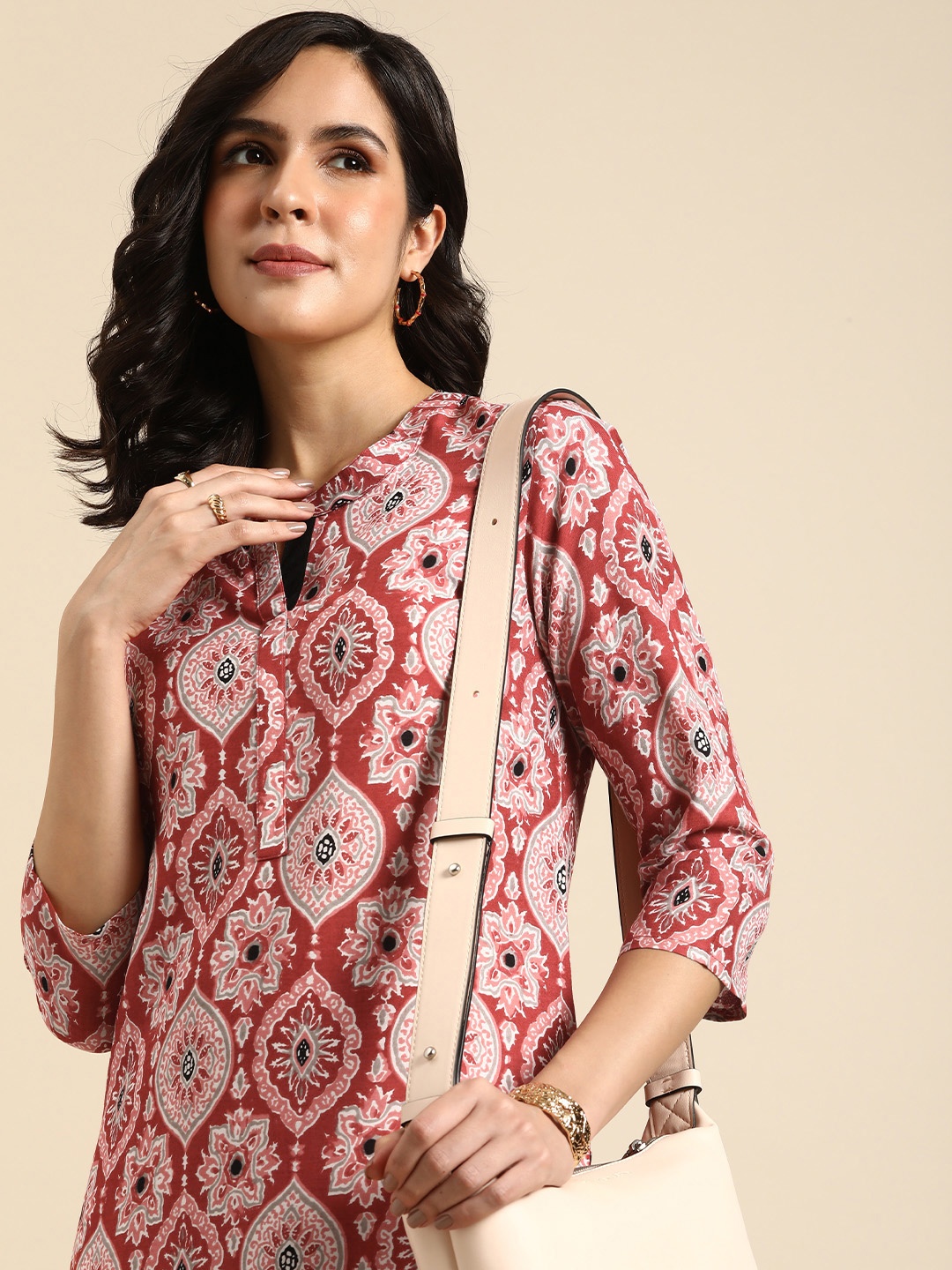 

Anouk Ethnic Motifs Printed Straight Kurta, Rust