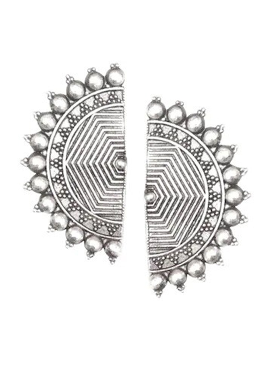 

The Pari Contemporary Studs Earrings, Silver