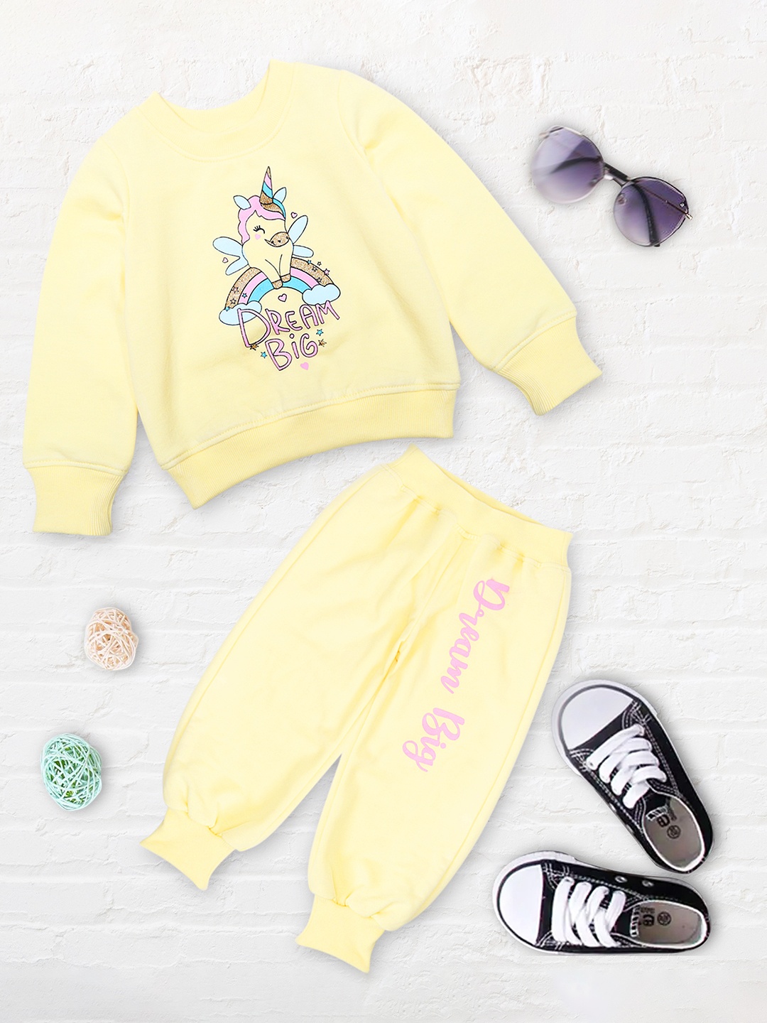 

pspeaches Girls Printed T-shirt with Pyjamas, Yellow