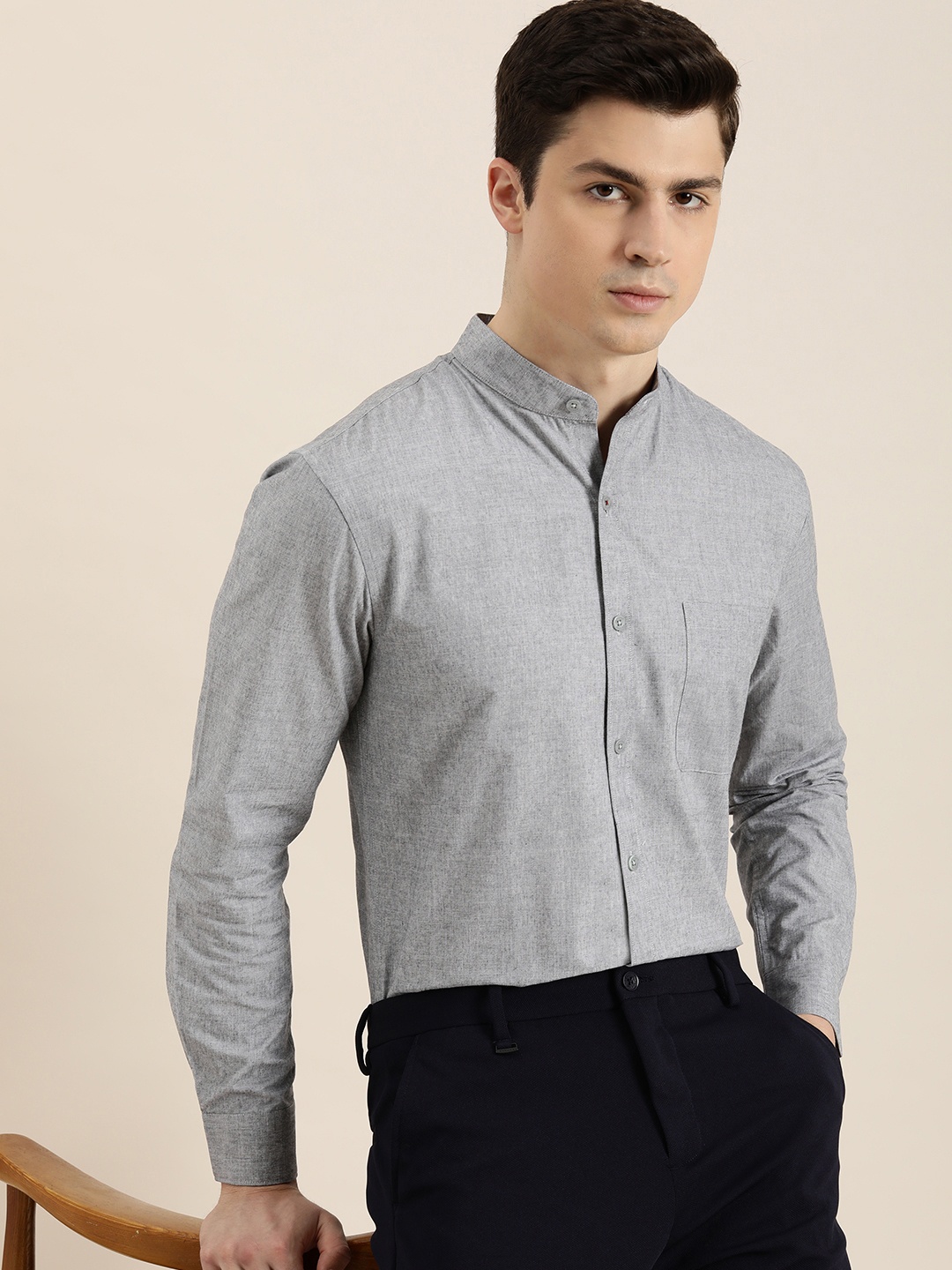 

INVICTUS Slim Fit Self-Design Pure Cotton Formal Shirt, Grey