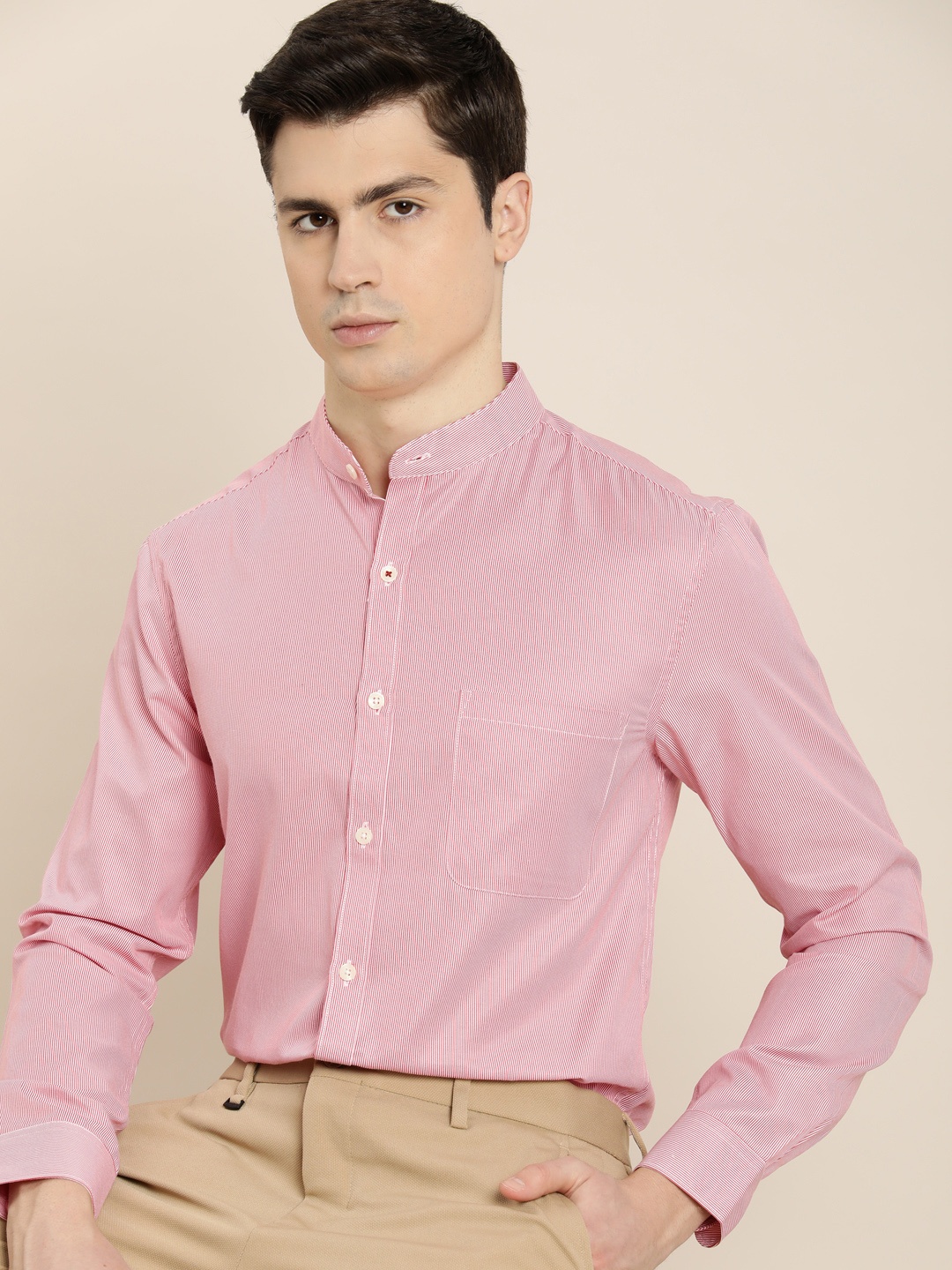 

INVICTUS Men Slim Fit Striped Band Collar Semiformal Shirt, Red