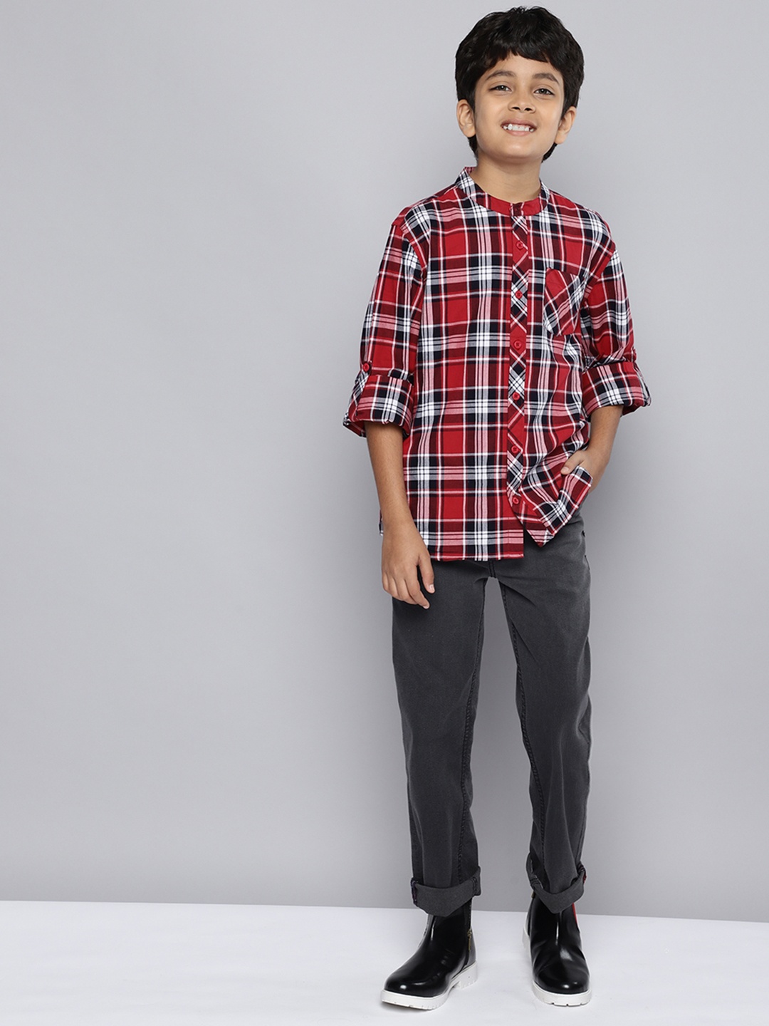 

HERE&NOW Boys Regular Fit Clean Look Stretchable Jeans, Charcoal
