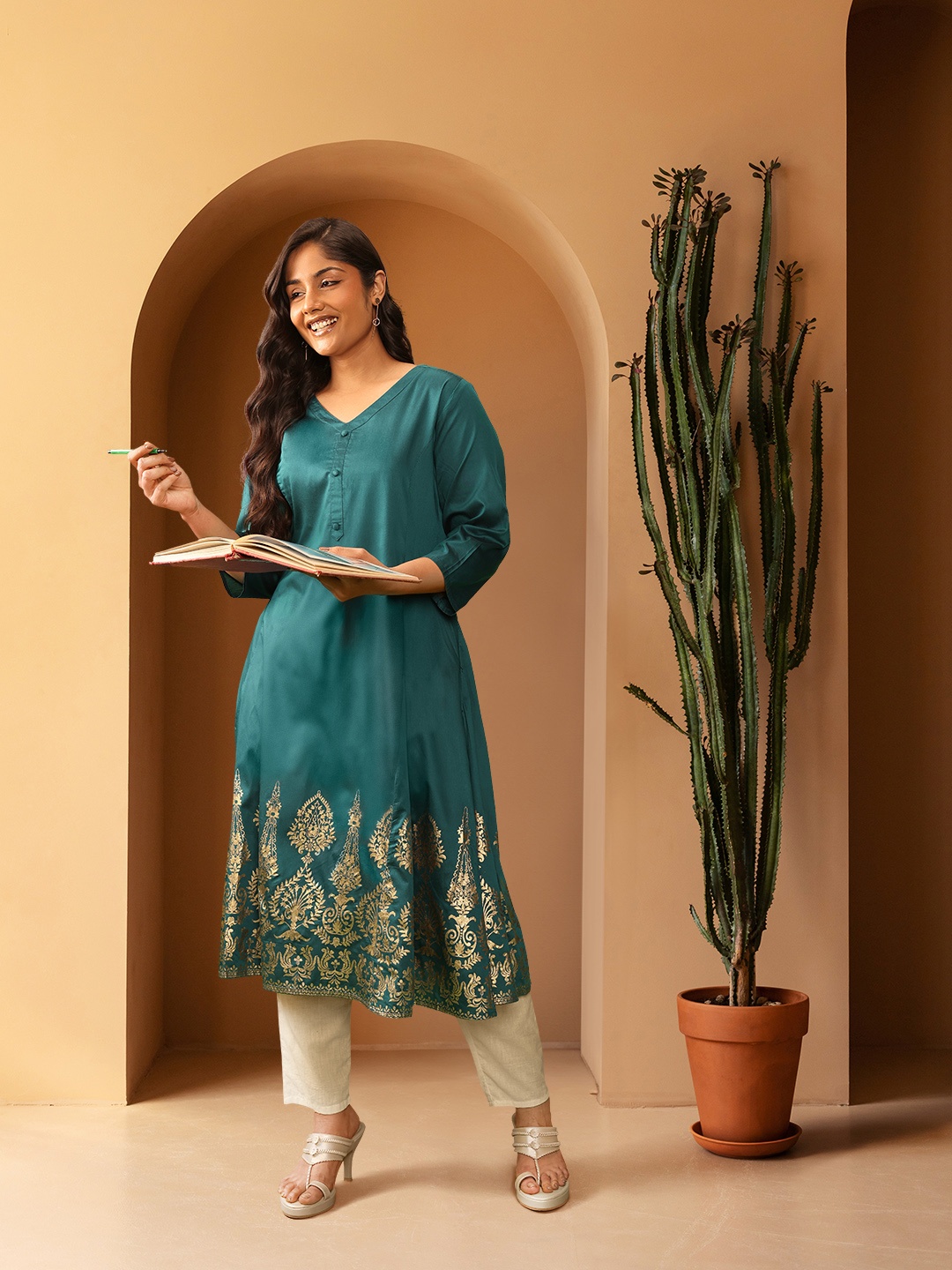 Sztori Plus Size Ethnic Motifs Print Anarkali Kurta, Teal