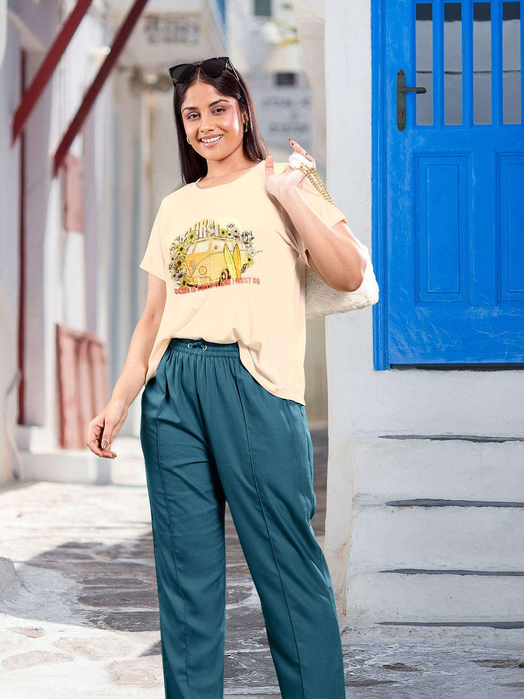 

Sztori Plus Size Graphic Print T-shirt, Peach