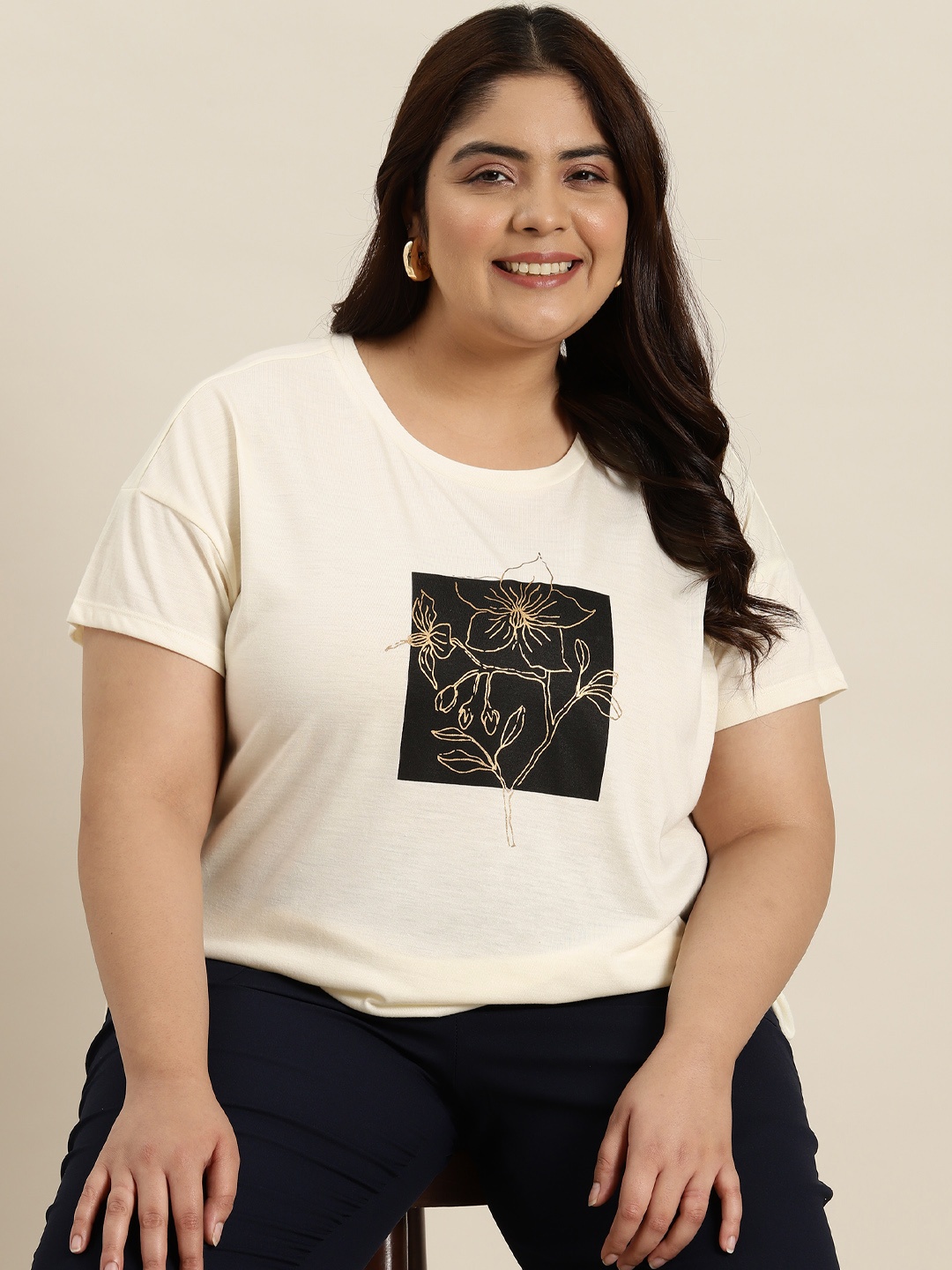 

Sztori Plus Size Graphic Print T-shirt, Cream
