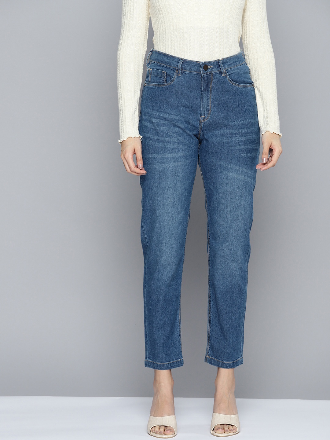 

HERE&NOW Women Relaxed Fit High-Rise Light Fade Stretchable Cropped Jeans, Blue