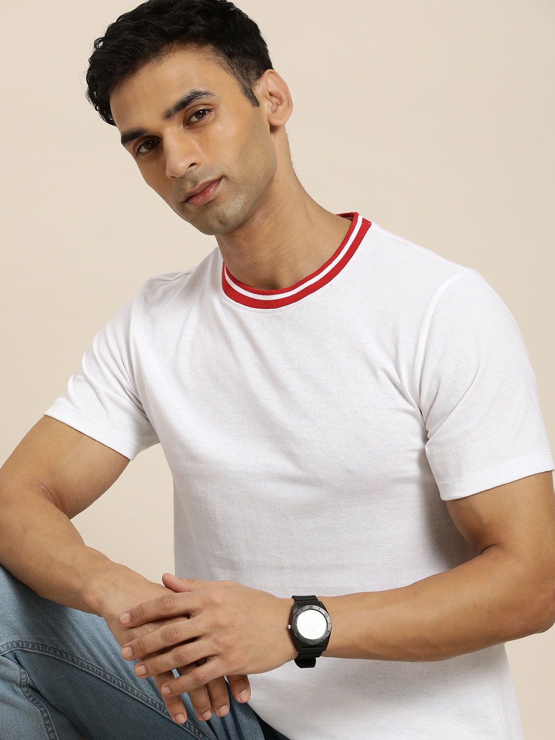 

INVICTUS Men Solid Round Neck Casual T-shirt, White