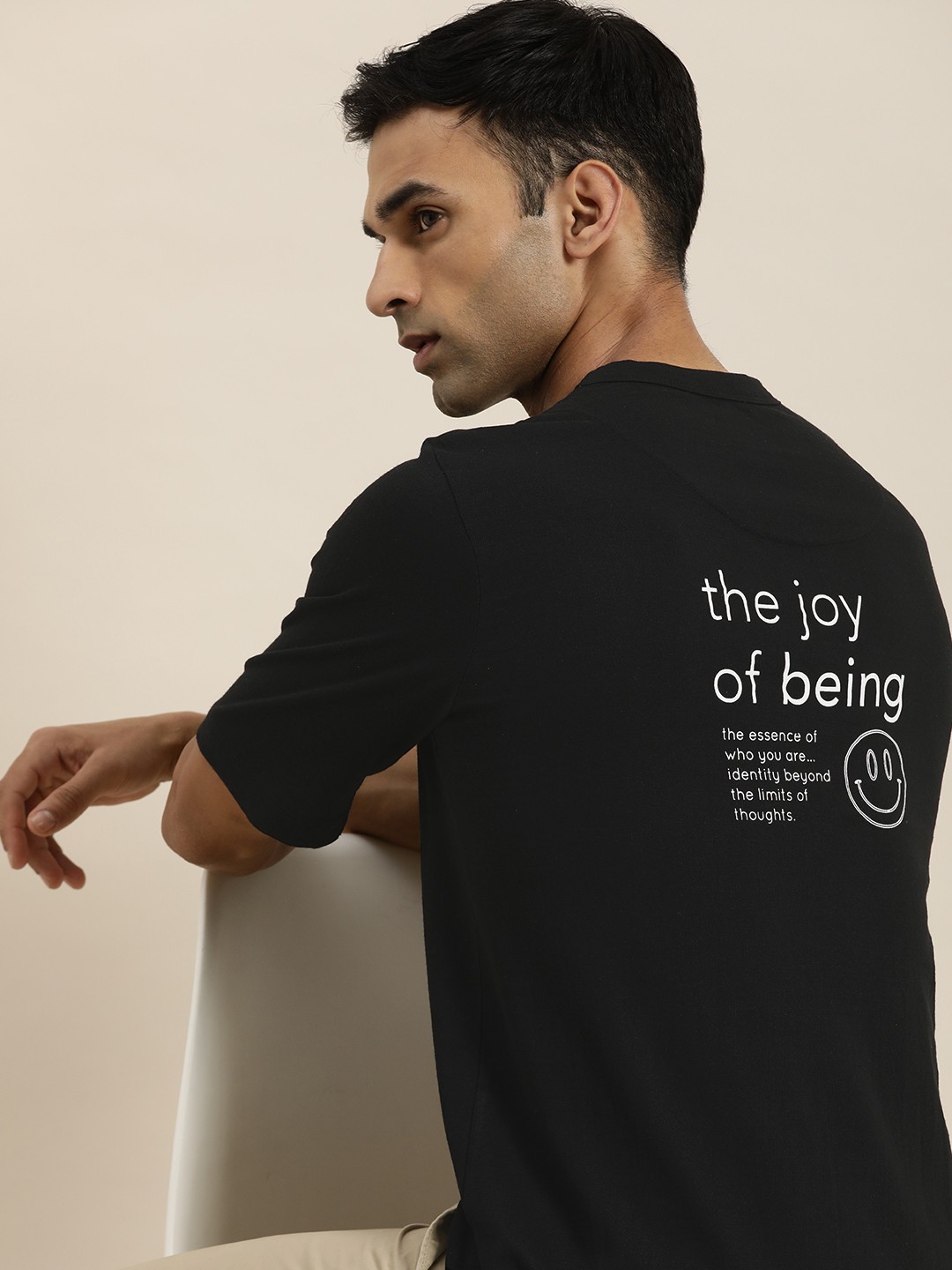 

INVICTUS Men Round Neck Relaxed Fit Typography Printed T-shirt, Black