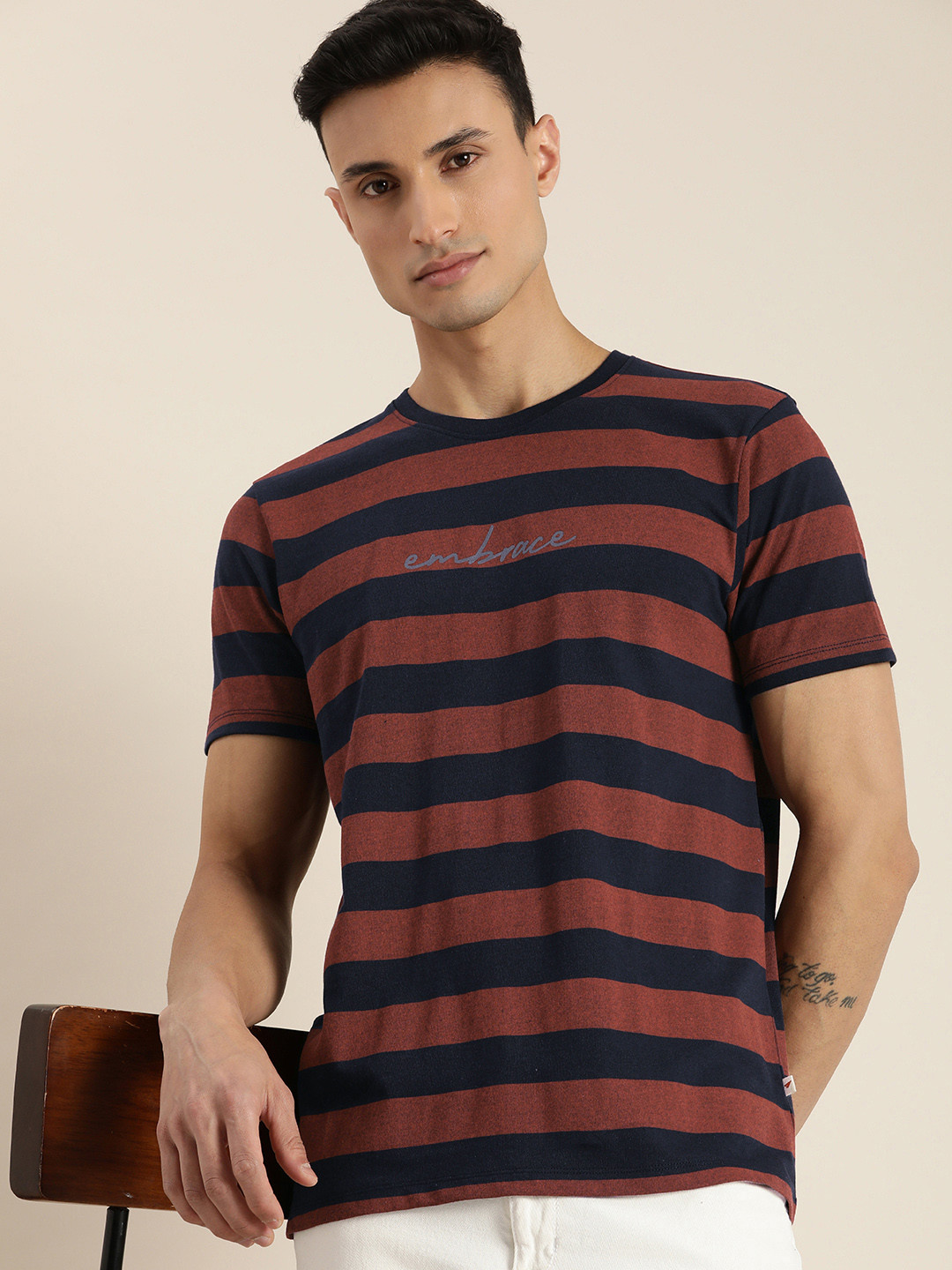 

INVICTUS Men Striped Round Neck Casual T-shirt, Navy blue