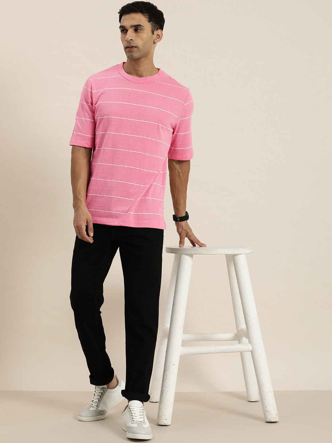 

INVICTUS Men Relaxed Fit Striped T-shirt, Pink