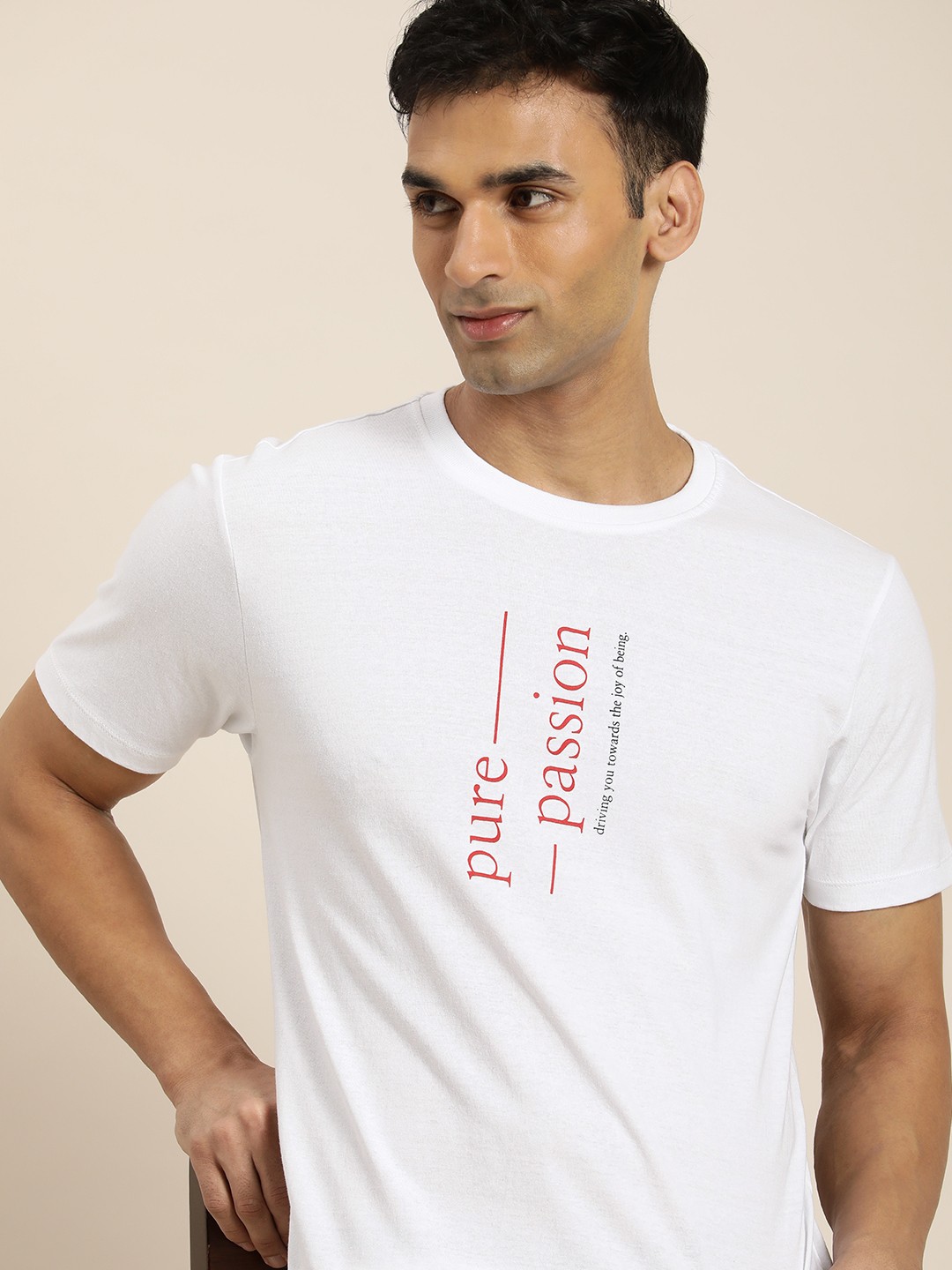 

INVICTUS Men Typography Printed Round Neck Casual T-shirt, White