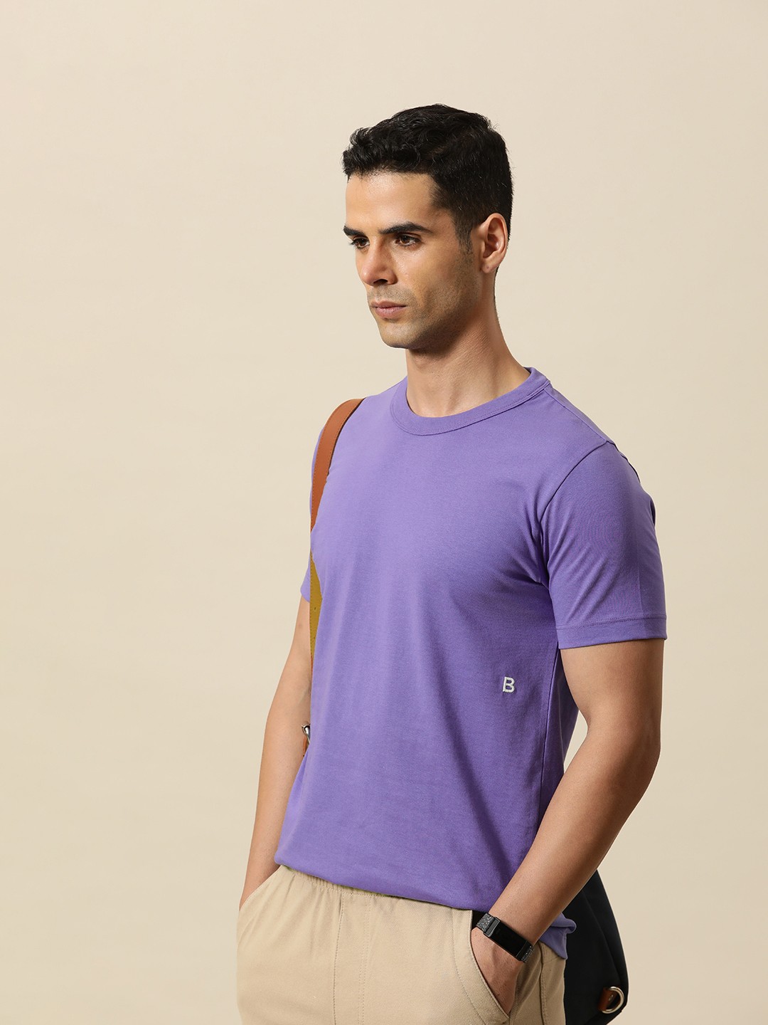 

Mr Bowerbird Round Neck Tailored Fit T-shirt With a Notebook, Purple