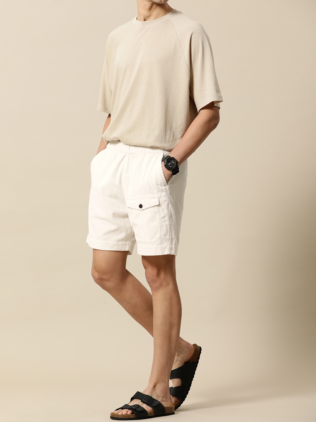 

Mr Bowerbird Men Self-Design Mid-Rise Pure Cotton Corduroy Shorts, White