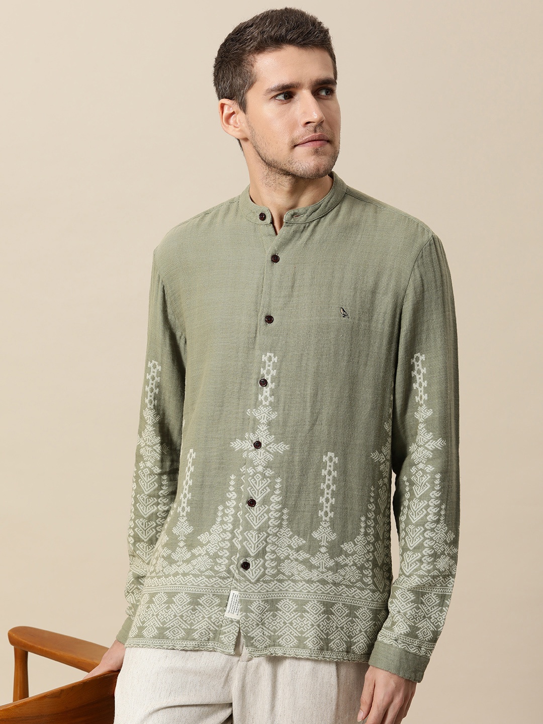 

Mr Bowerbird Men Pure Cotton Tailored Fit Opaque Printed Casual Shirt, Green