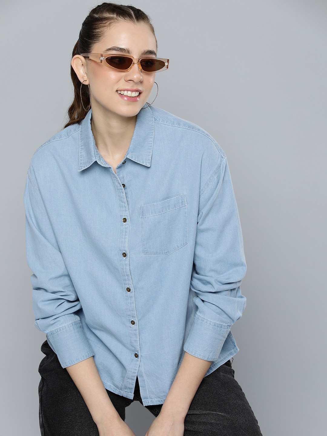

HERE&NOW Women Pure Cotton Solid Spread Collar Chambray Casual Shirt, Blue