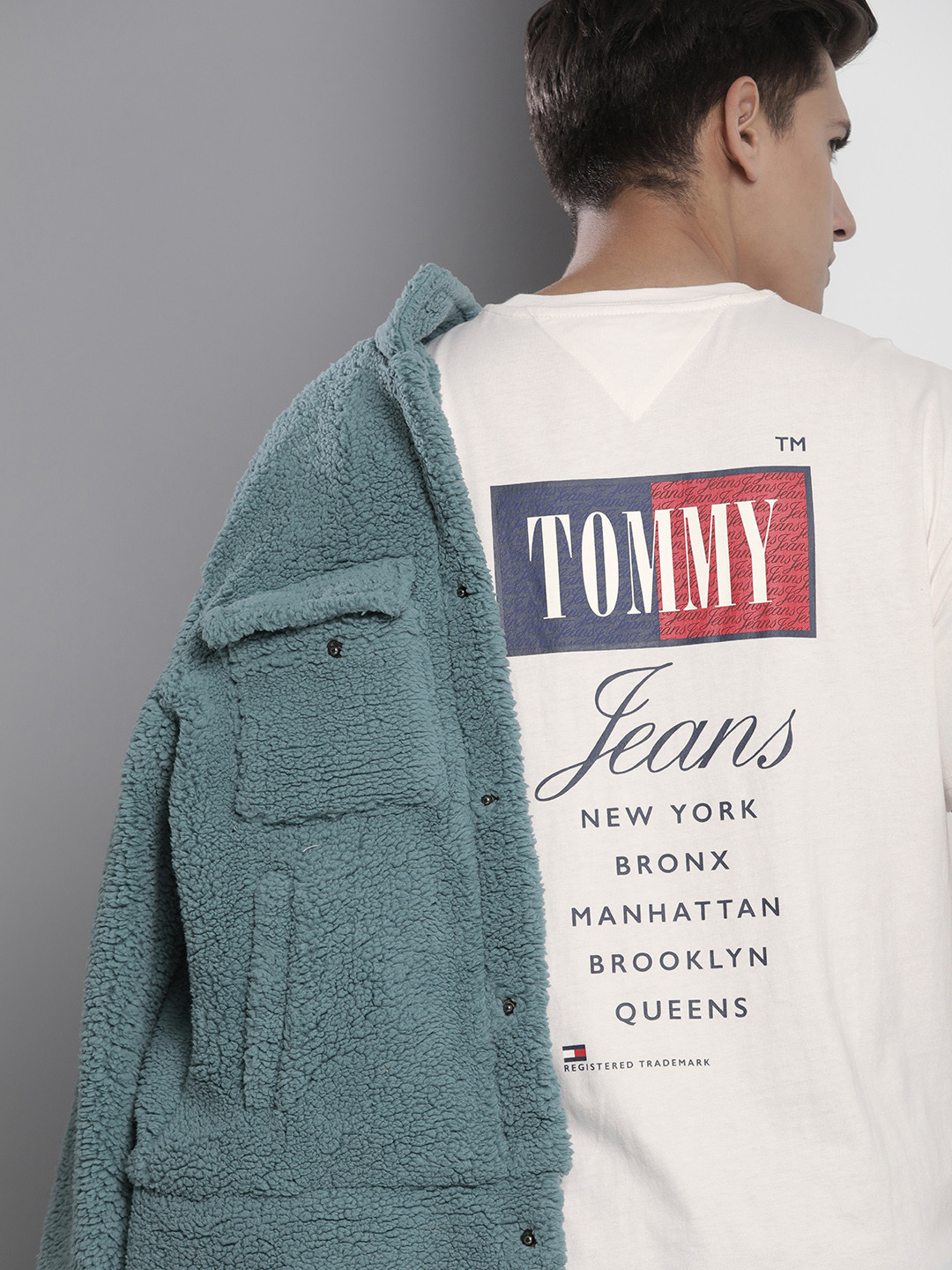 

Tommy Hilfiger Men Pure Cotton Brand Logo Printed T-shirt, White