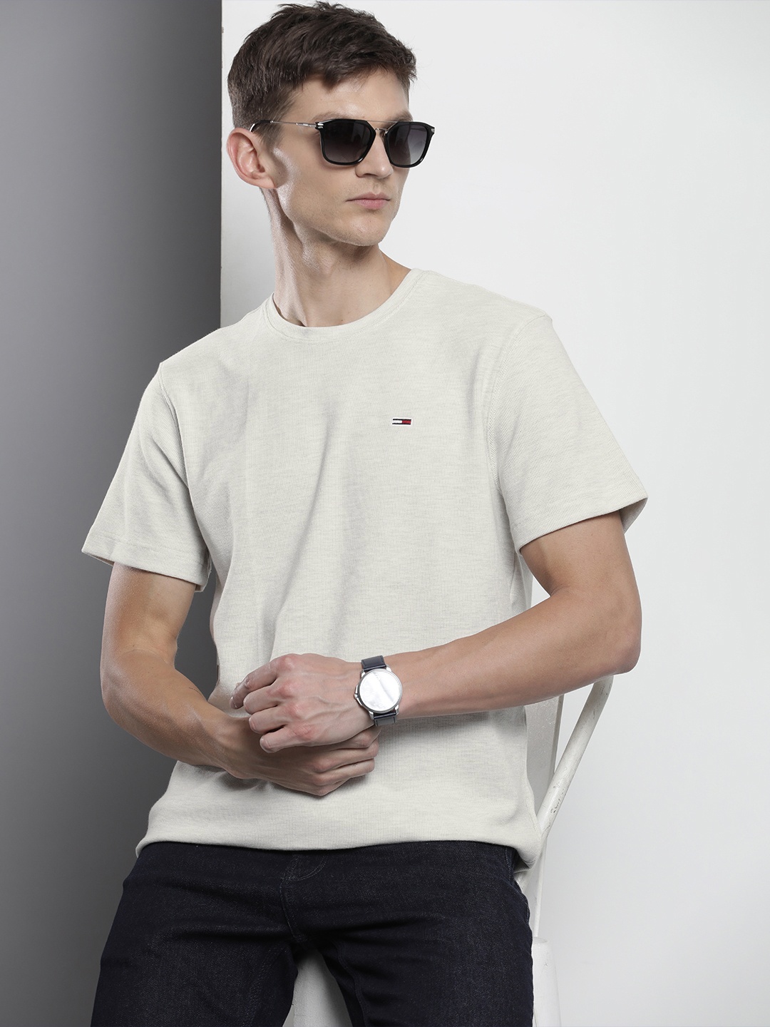 

Tommy Hilfiger Solid Round Neck Knitted T-shirt, Off white