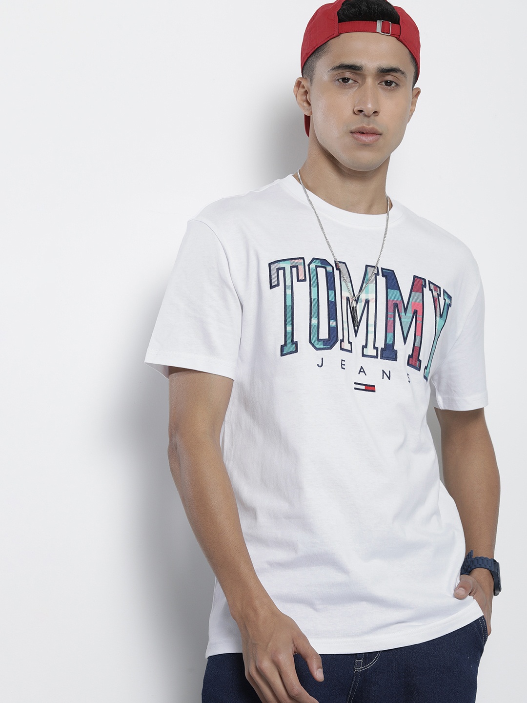 

Tommy Hilfiger Men Brand Logo Printed Sustainable Pure Cotton T-shirt, White