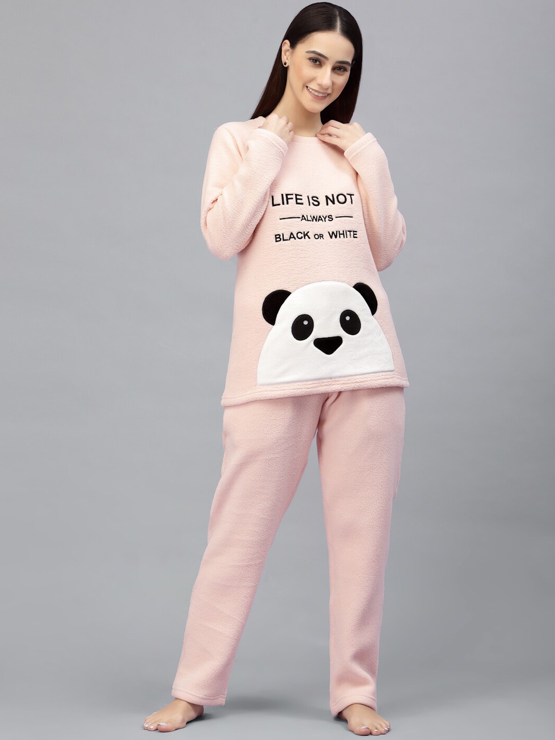 

Sweet Dreams Women Printed Fleece Night suit, Peach