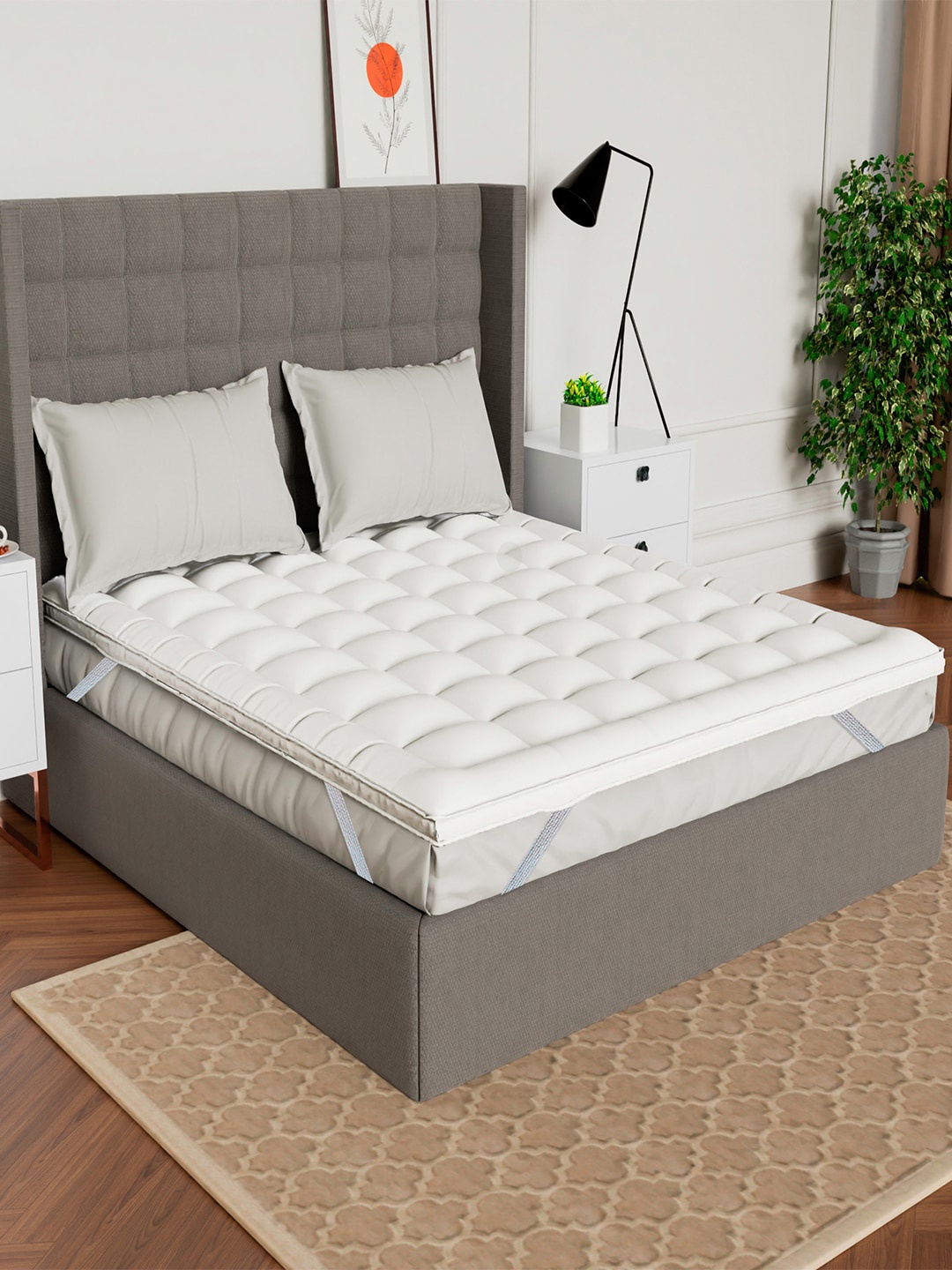 

AVI Microfiber 500 GSM Queen Bed Mattress Topper, White
