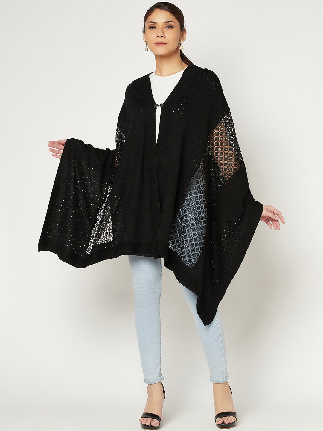 

Knitstudio Women Knitted Shawl, Black